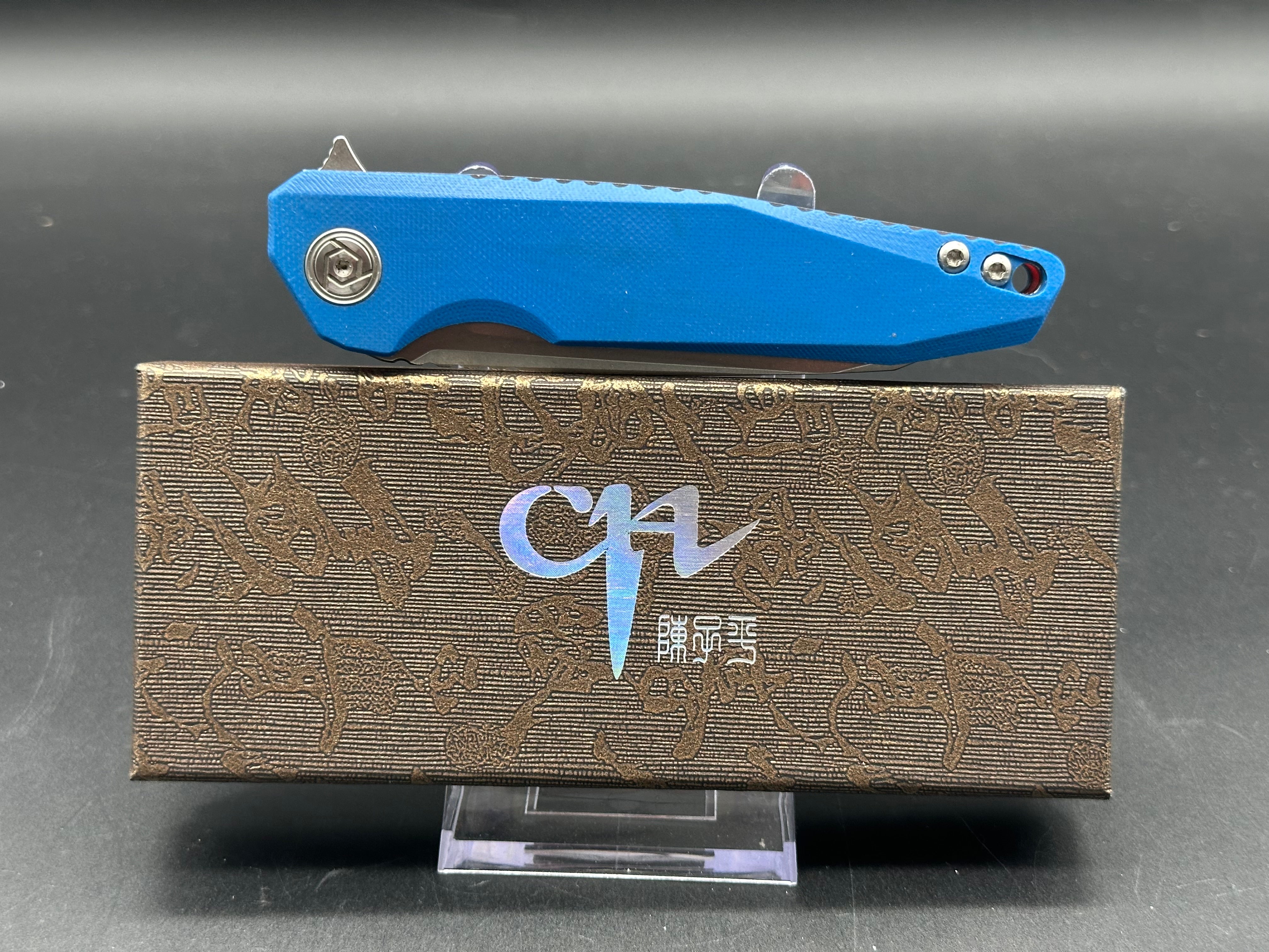 CH CH3004-G10BL PRACTICAL FOLDING KNIFE BLUE G10 HANDLE D2 TANTO