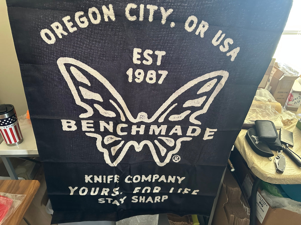 Benchmade Signs Benchmade Banner
