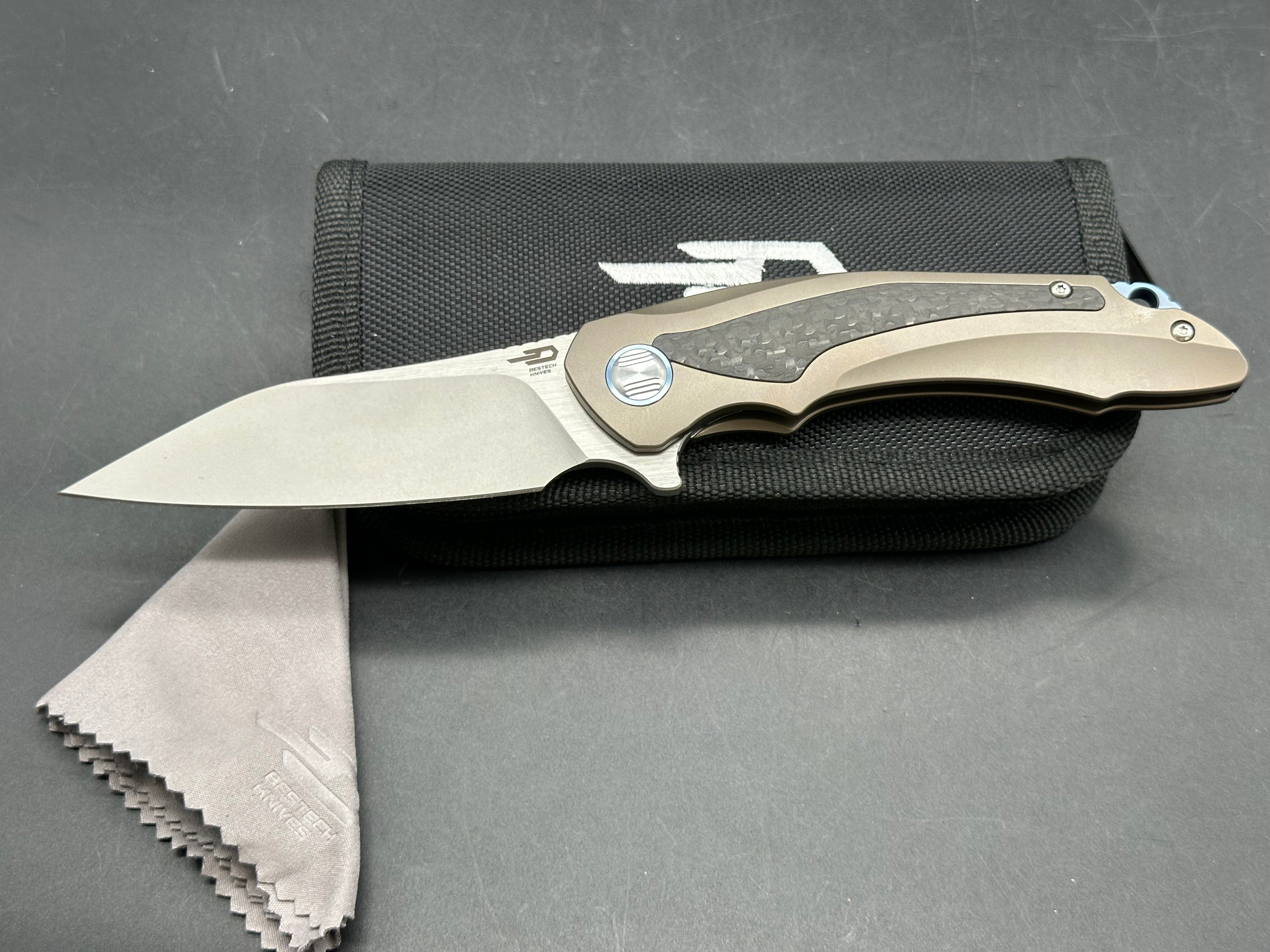 Bestech Pterodactyl: 3.64 bead blasted, satin finish CPM-S35VN blade