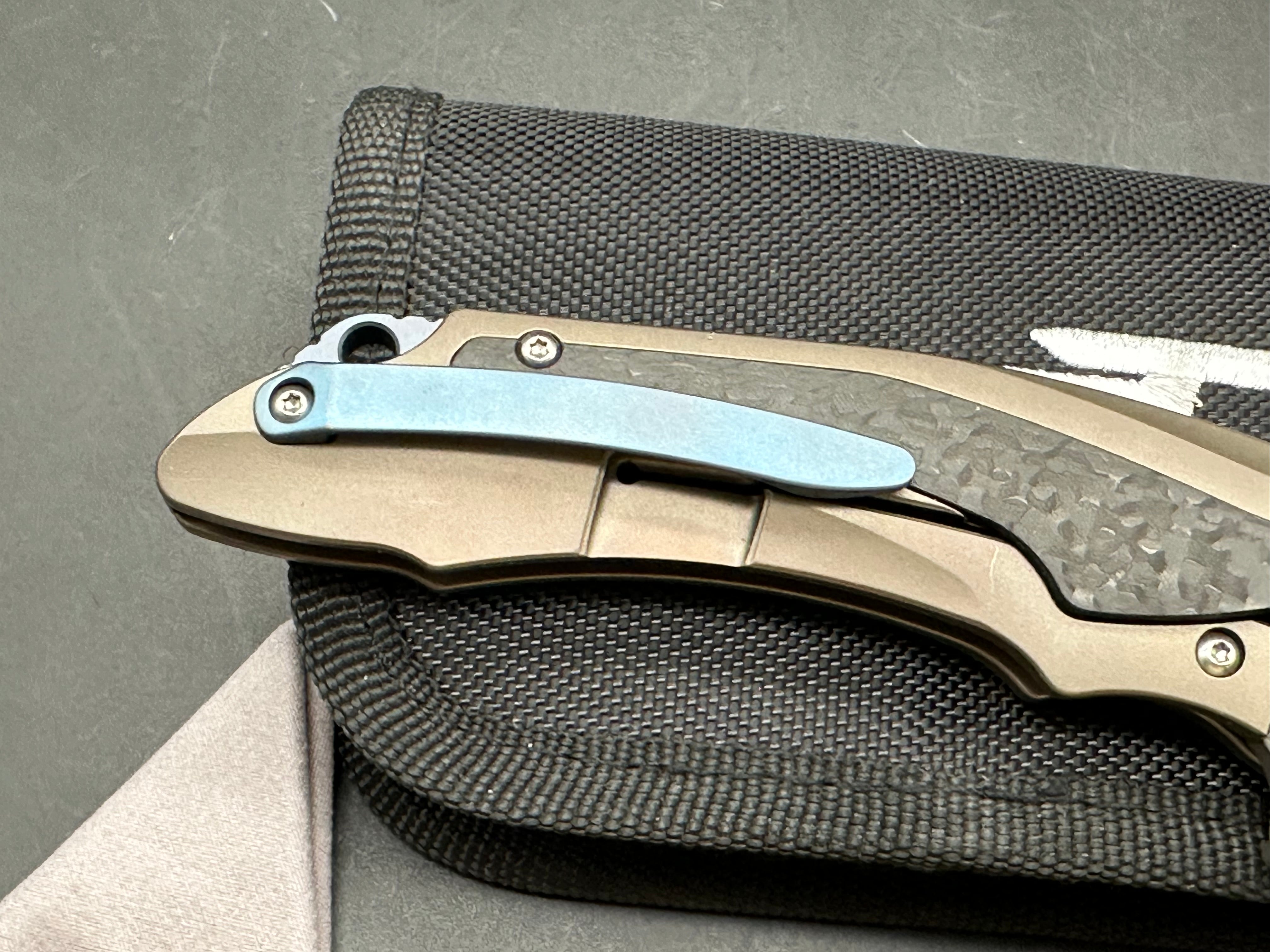 Bestech Pterodactyl: 3.64 bead blasted, satin finish CPM-S35VN blade