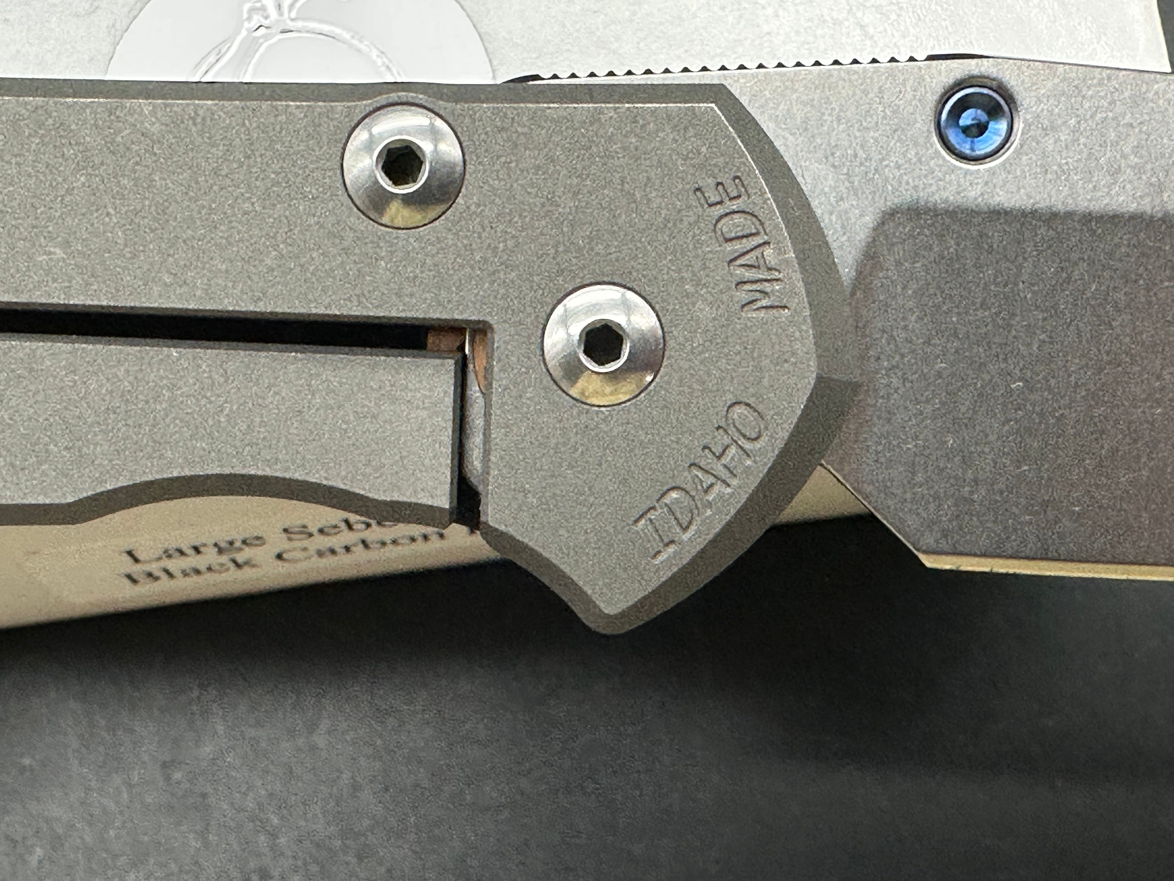 Chris Reeve Large Sebenza 21 CF/Titanium 3.5 inch CPM-S35VN blade