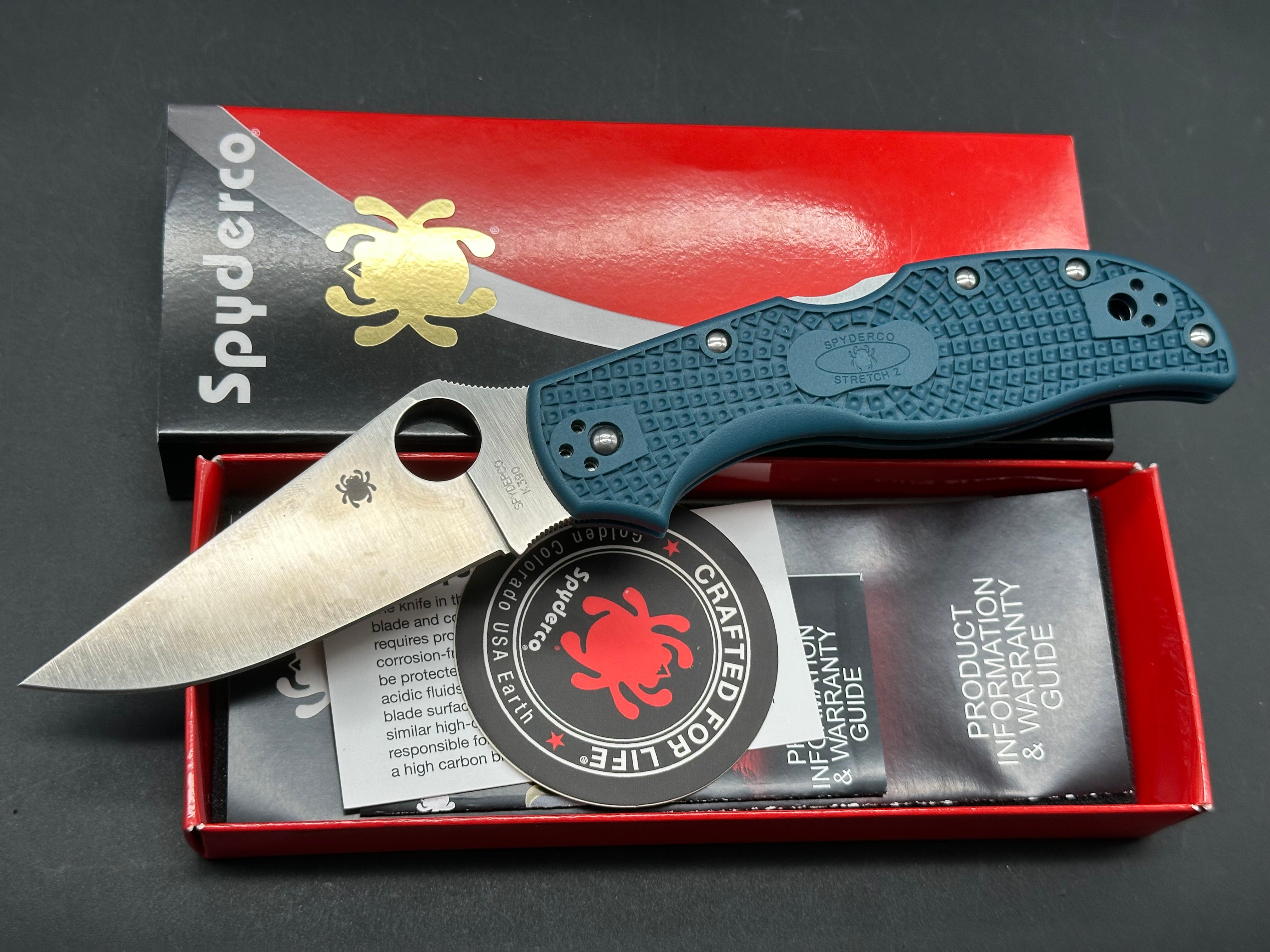 Spyderco Stretch 2 Lightweight, 3.48" K390 Satin Blade with Blue FRN Handle