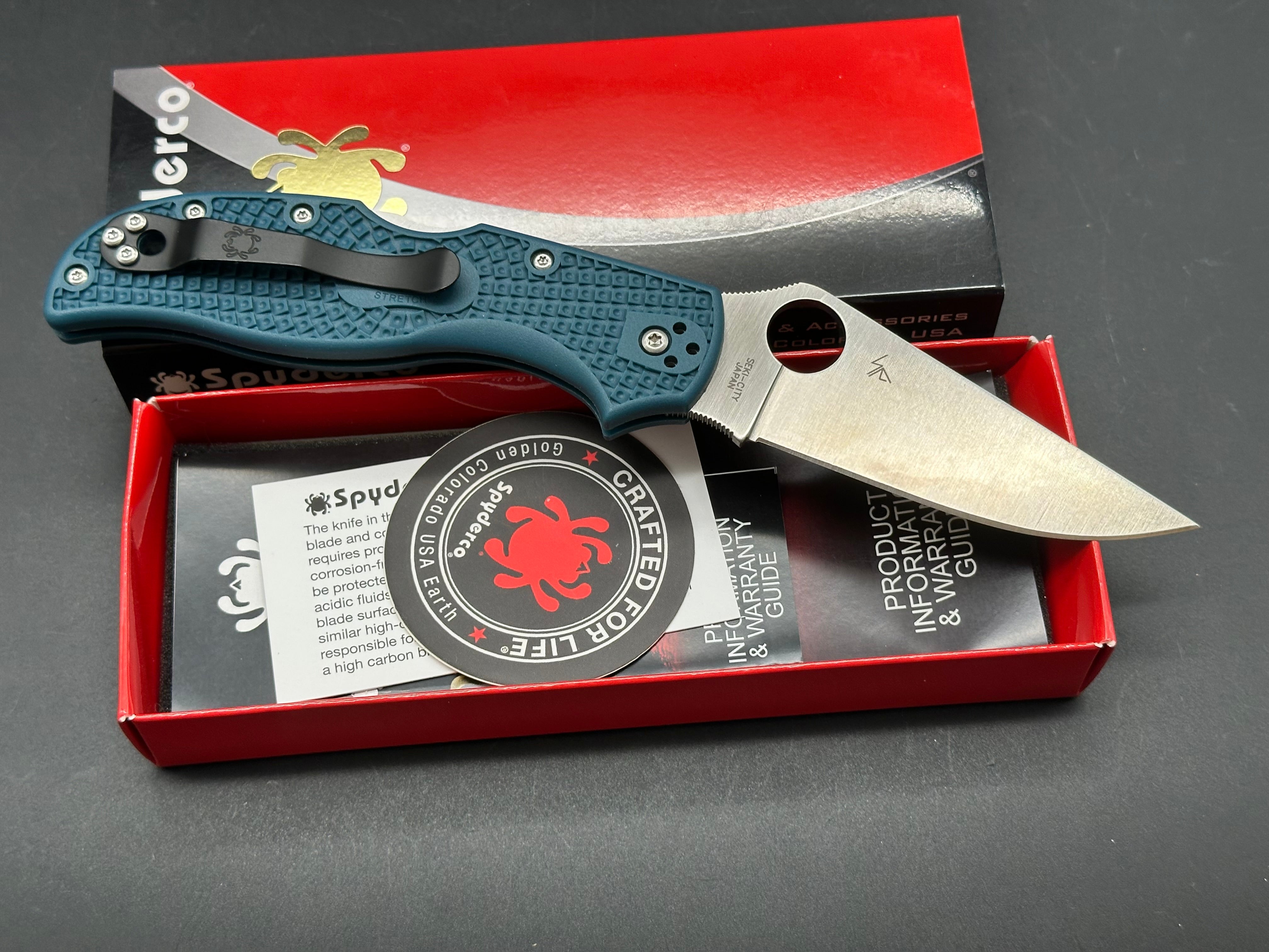 Spyderco Stretch 2 Lightweight, 3.48" K390 Satin Blade with Blue FRN Handle