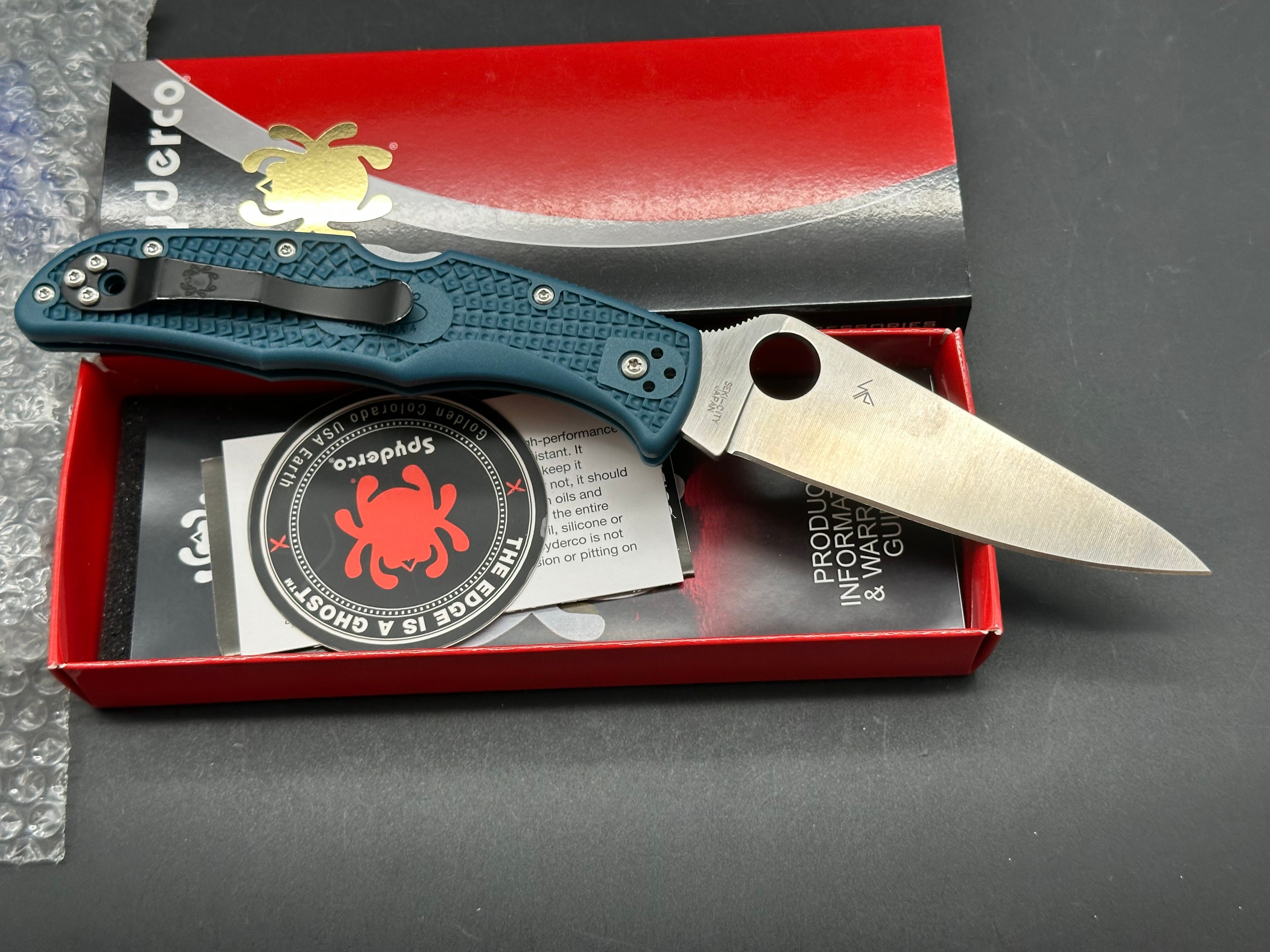 Spyderco Endura 4 Lightweight, 3.8" K390 Satin Blade with Blue FRN Handle