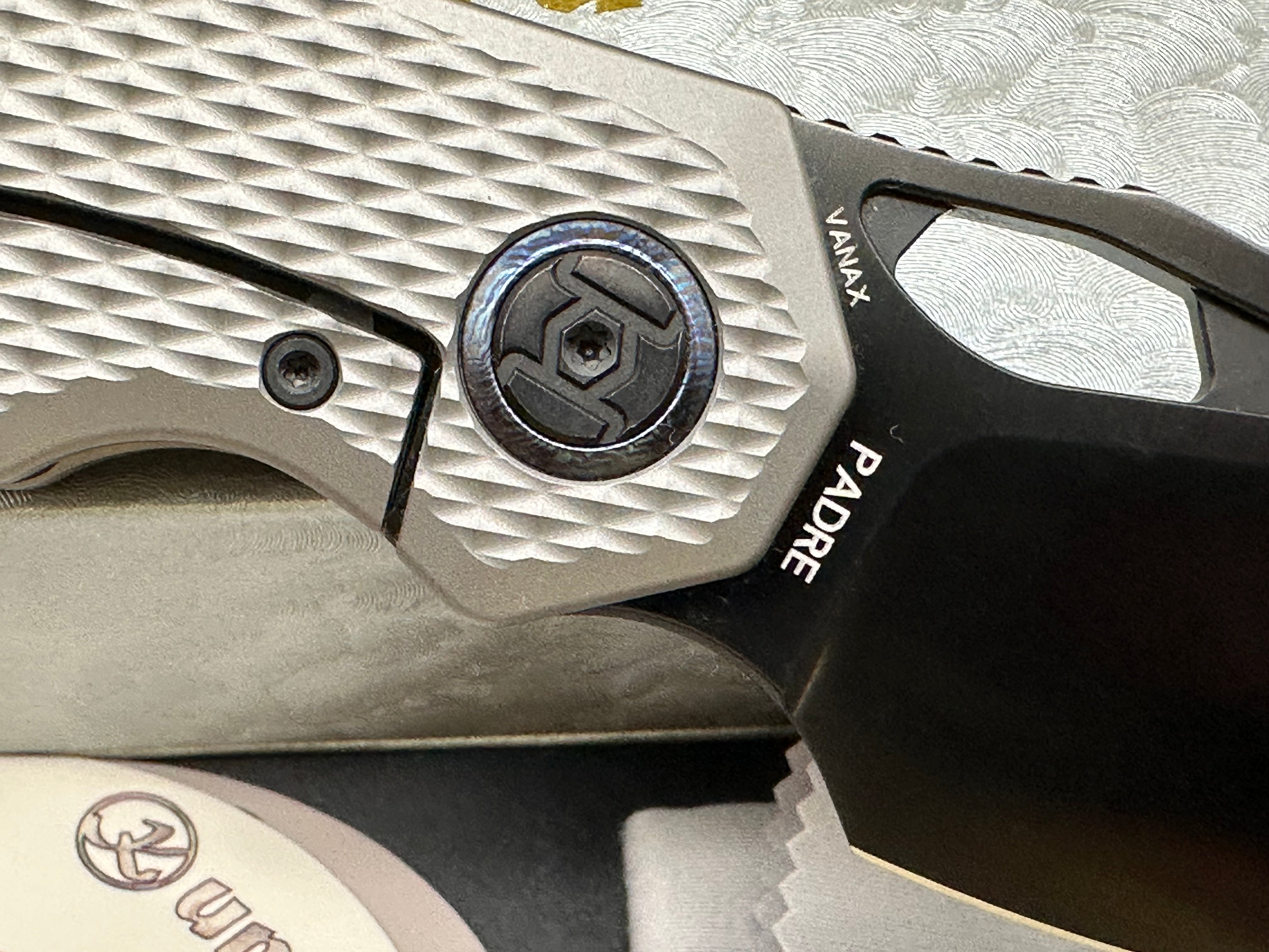 Kunwu Knives "Reverse Tux" Padre Frame Lock Knife Gray Ti (3.3" DLC/Satin)
