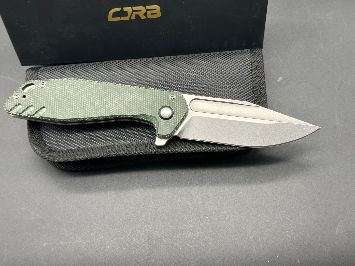 CJRB Riff Button Lock Green Micarta (3.5" AR-RPM9 Satin)