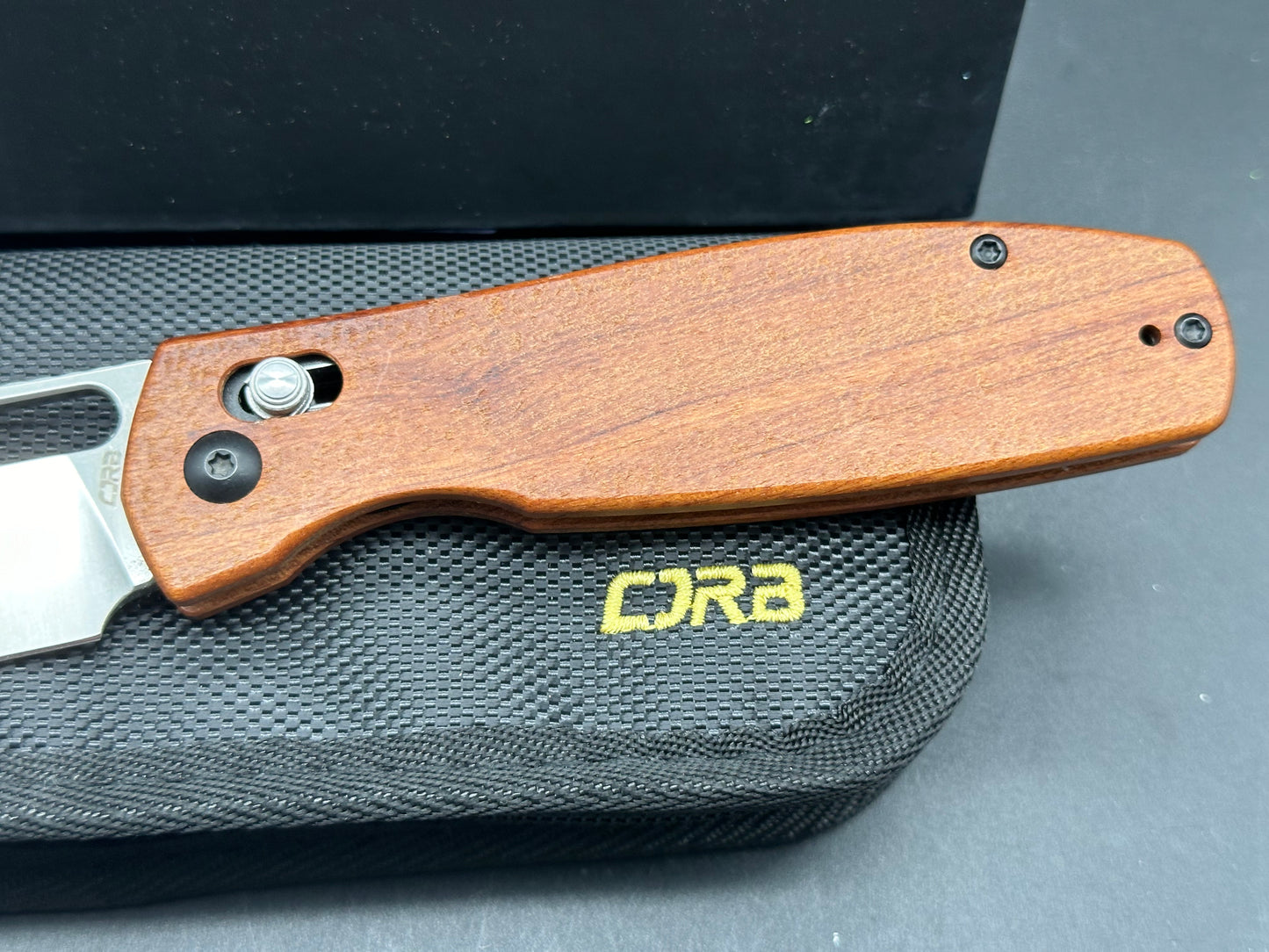 CJRB Prado Crossbar Lock Knife Rosewood (3.75" Polished AR-RPM9)