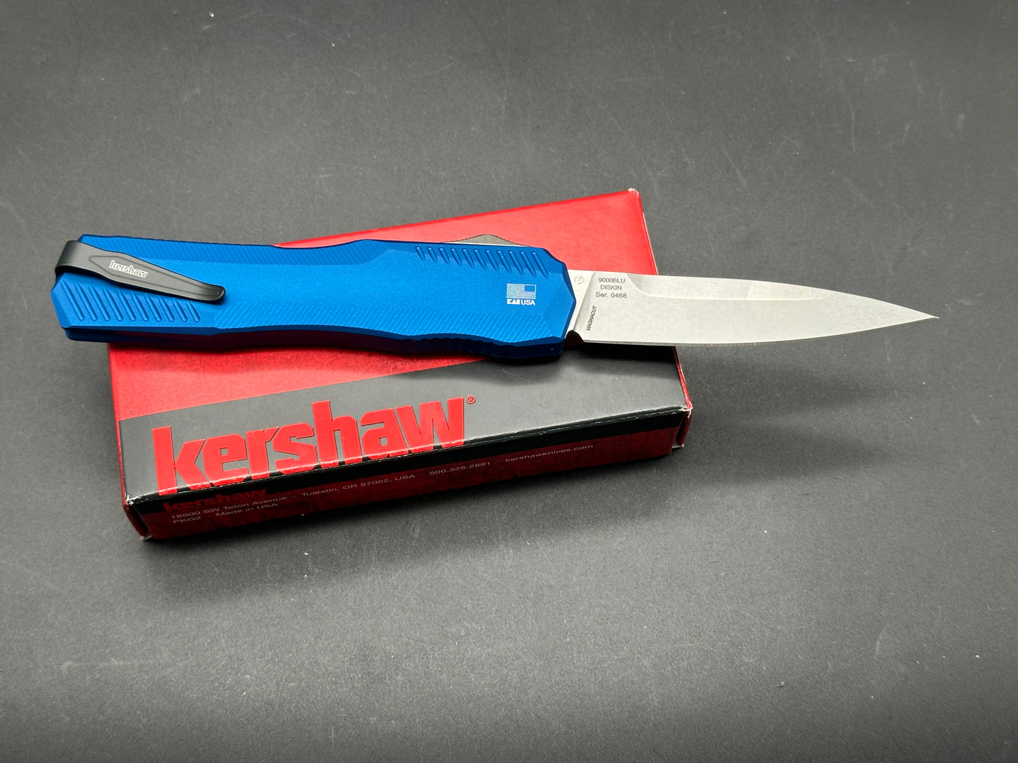 Kershaw Livewire OTF, 3.3" MagnaCut Spear Point Stonewash Blade with Blue Aluminum Handle