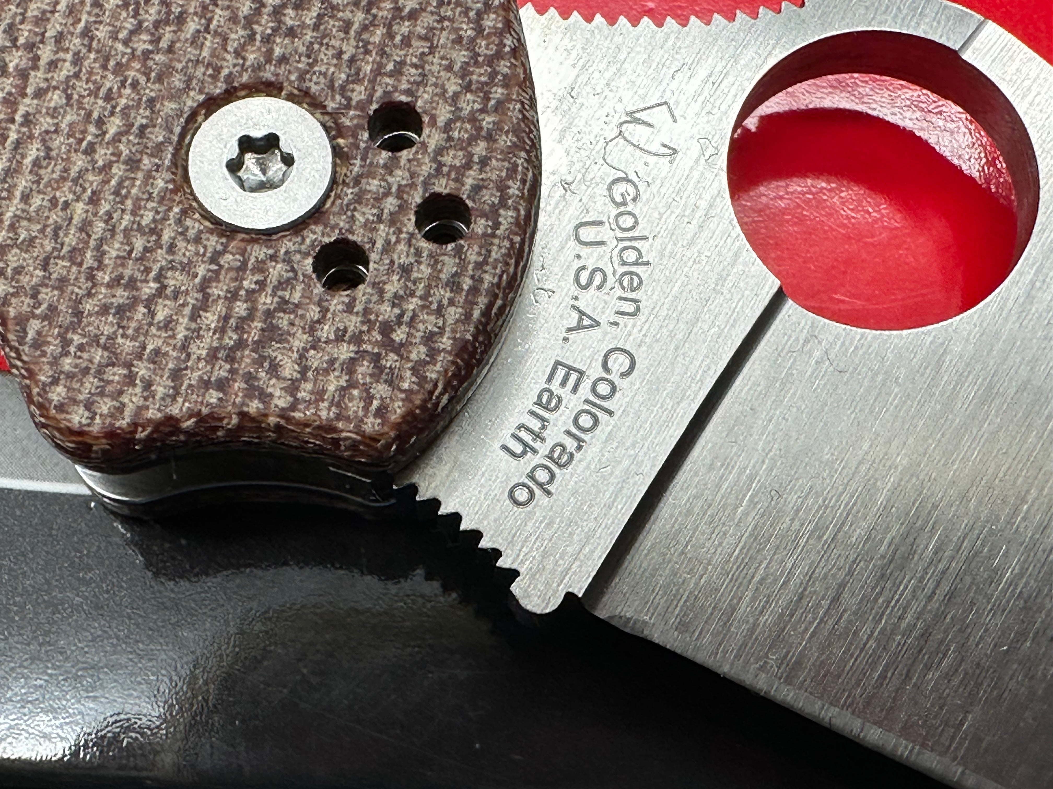 Spyderco Para 3, 2.93" CPM CruWear Satin Modified Clip Point Blade with Brown Canvas Micarta Scales