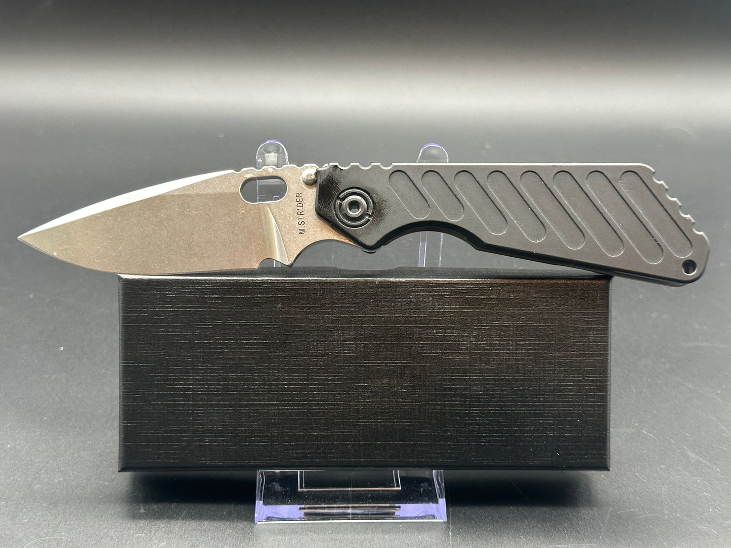 Strider SNG With Strider Logo, Black Aluminum And Flamed Titanium CPM20CV