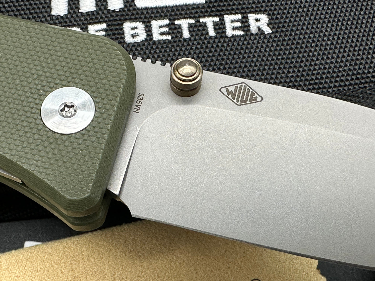 WE Banter S35VN Stonewash Drop Point Blade with Green G10 Handle