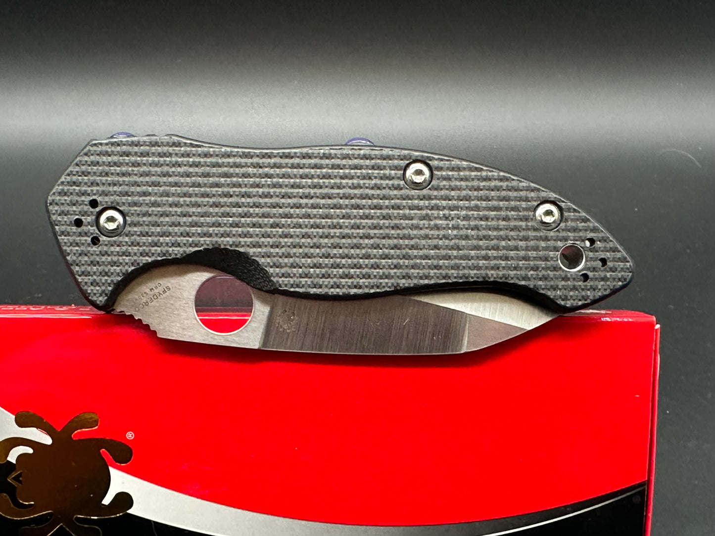 Spyderco Canis Compression Lock Knife CF/G-10 (3.36" S30V) C248CFP