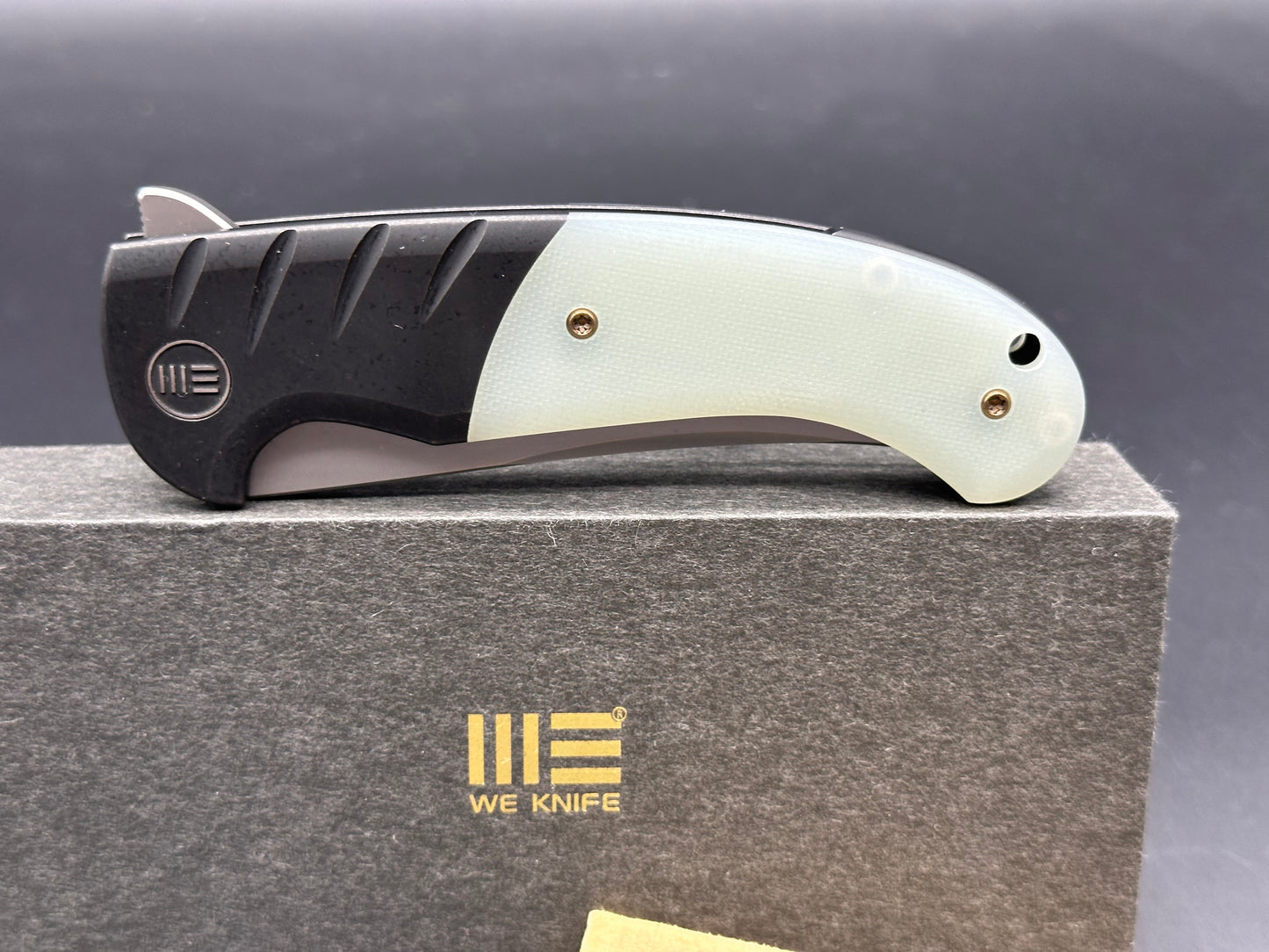 WE Knife Co. Curvaceous Frame Lock Knife Natural G-10/Ti (3.7" BB)