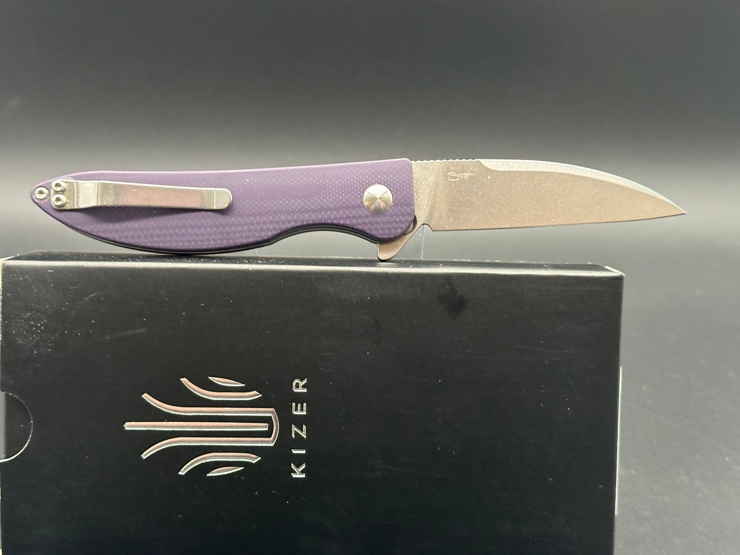 KIZER SWAY BACK FOLDING KNIFE PURPLE G10 HANDLE N690 PLAIN EDGE V3566N1