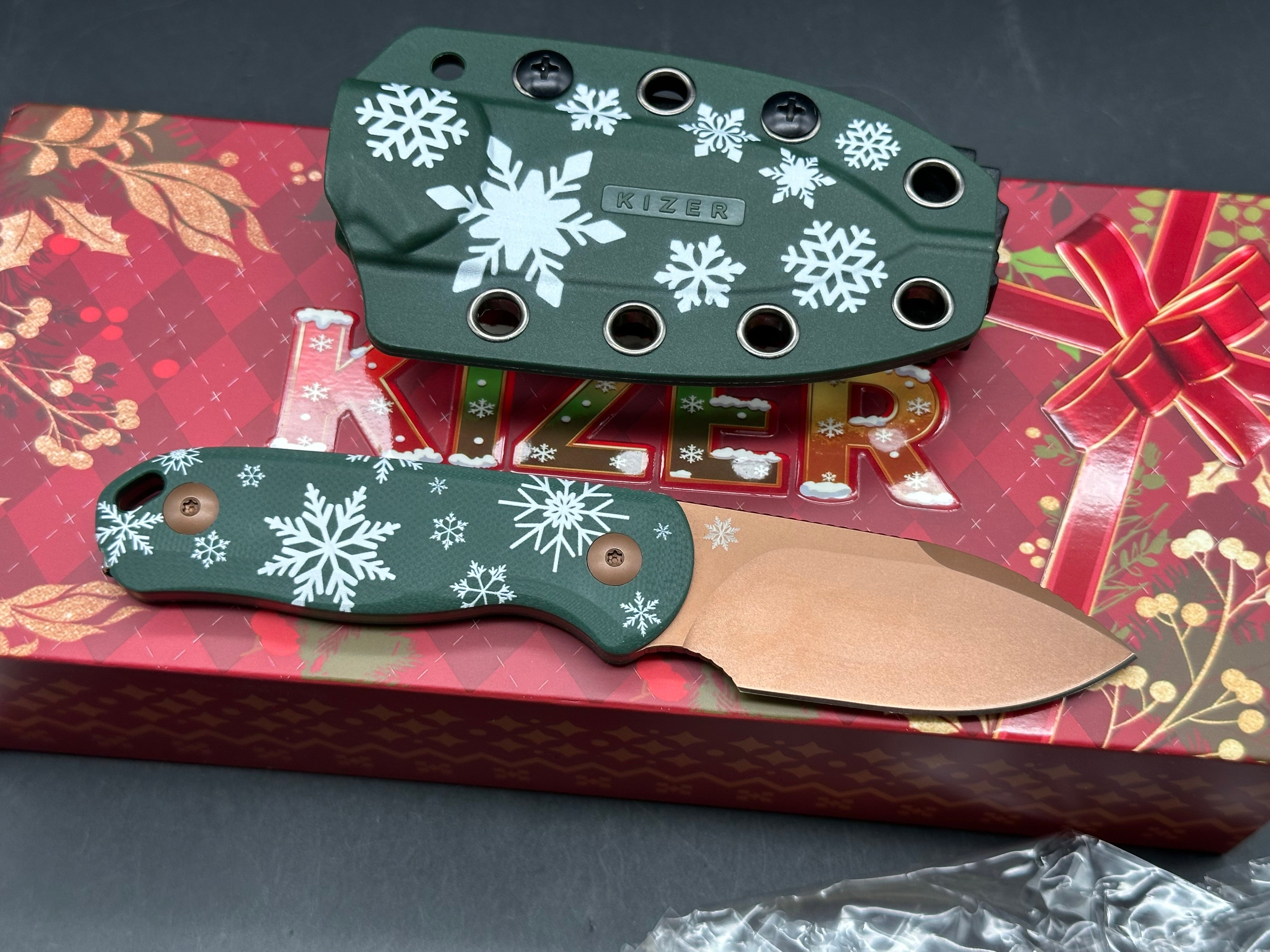 Kizer Drop Bear Fixed Blade Christmas Edition, 2.6" D2 Sunset Metal PVD Blade with Green Winter G10 Scales plus matching Green Winter Sheath