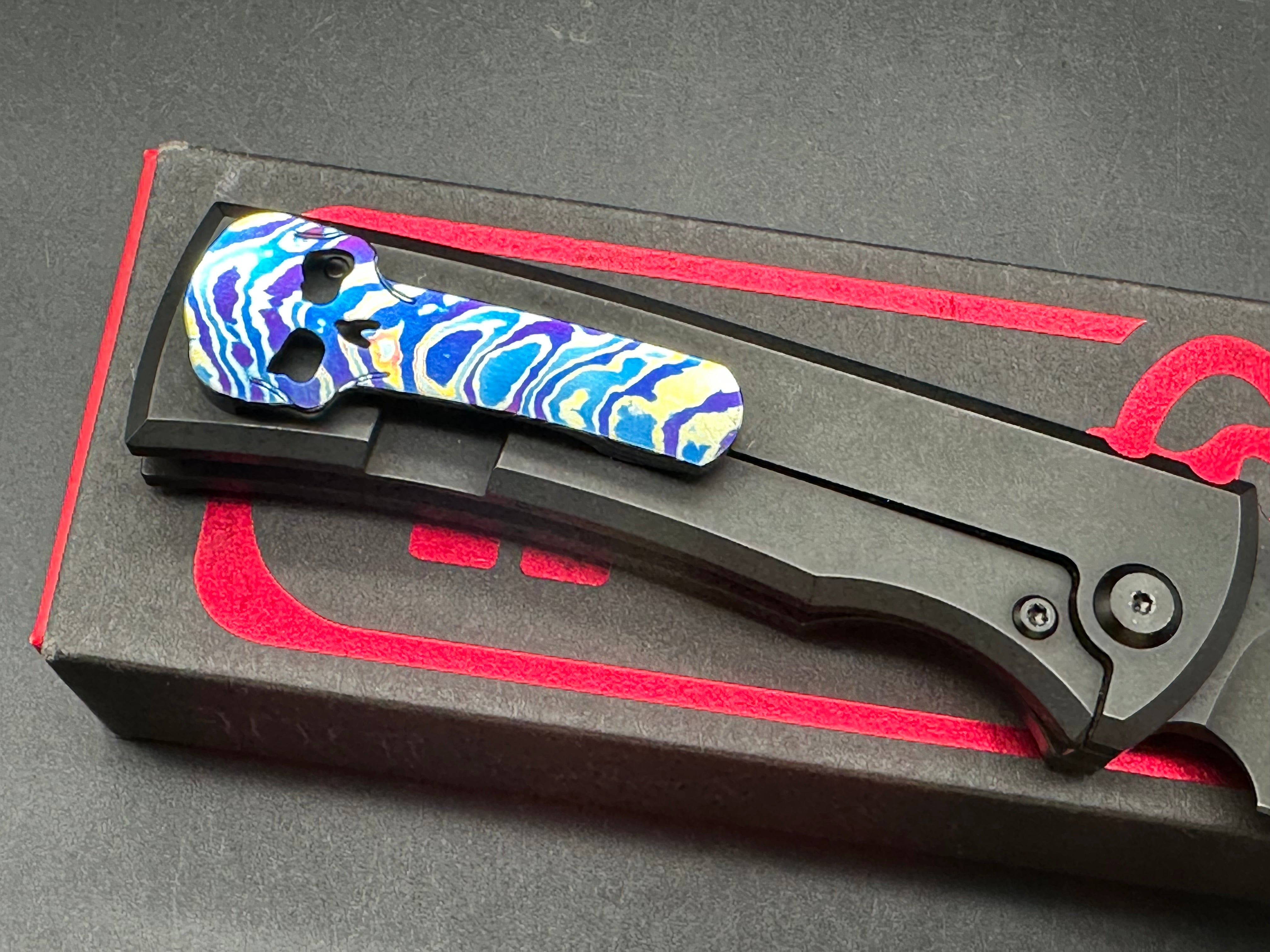 Chaves Ultramar Redencion 229 Timascus scale tanto blackout