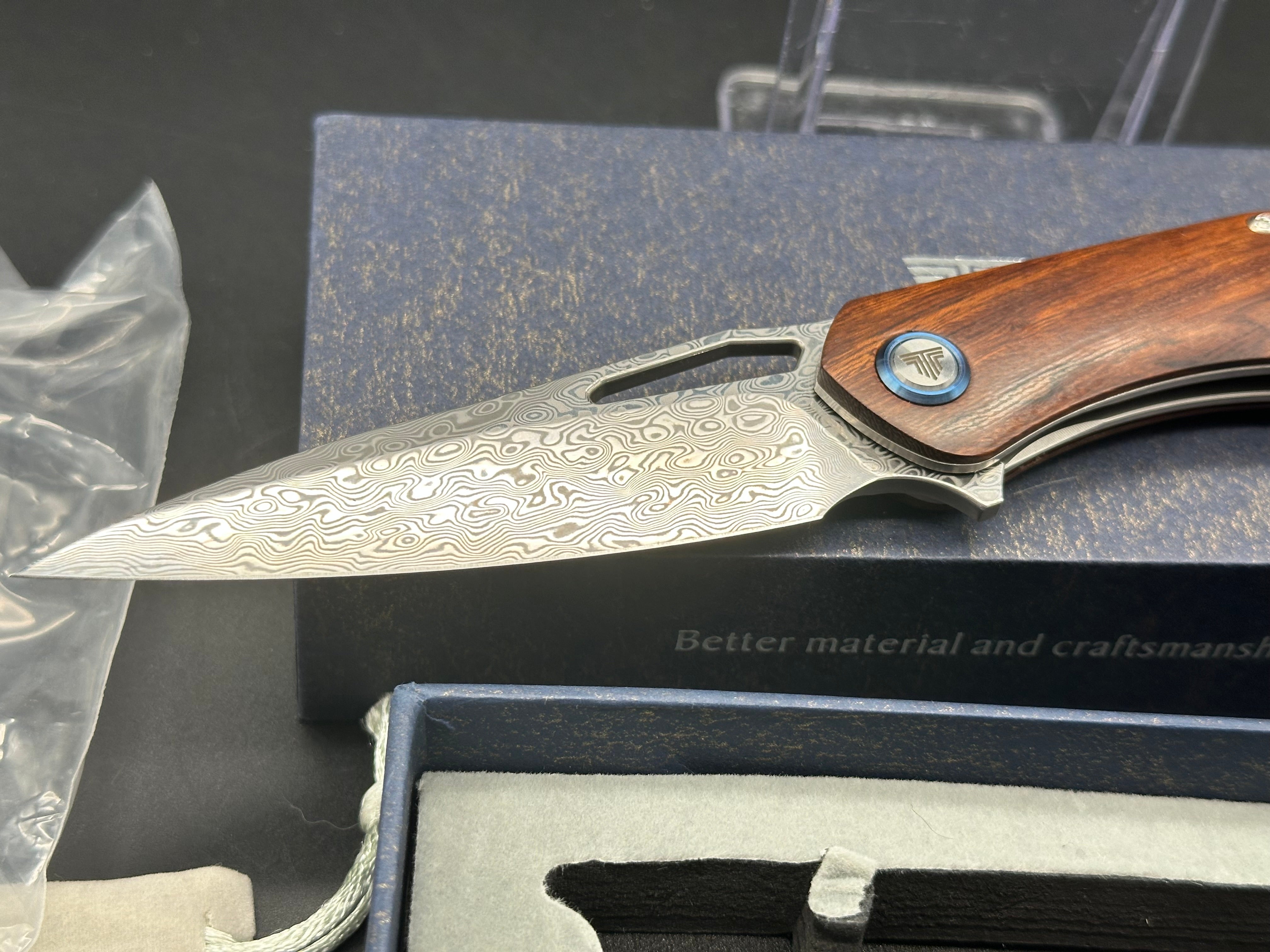 TRIVISA TAURUS FOLDING KNIFE WOOD HANDLE DAMASCUS