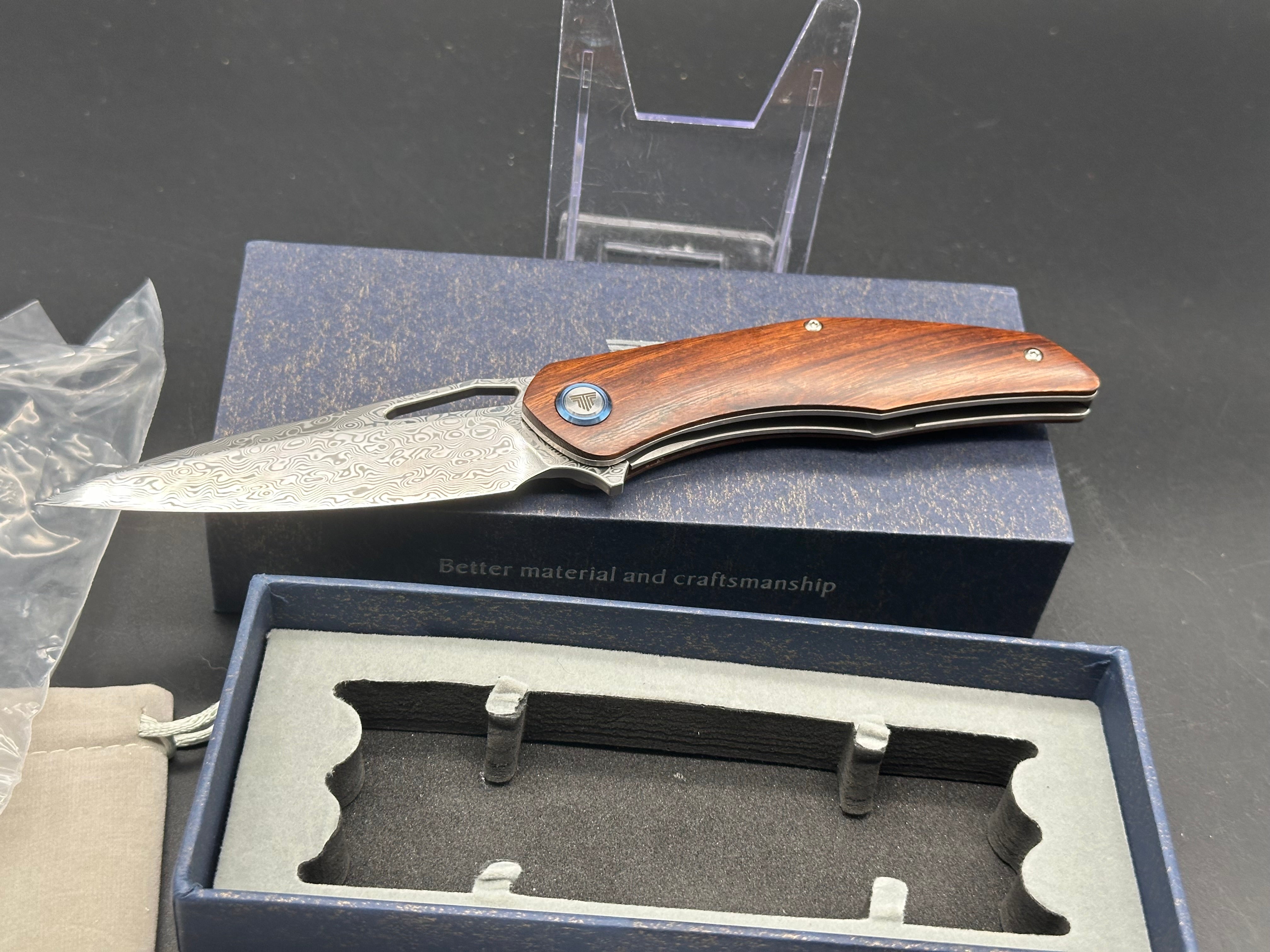 TRIVISA TAURUS FOLDING KNIFE WOOD HANDLE DAMASCUS