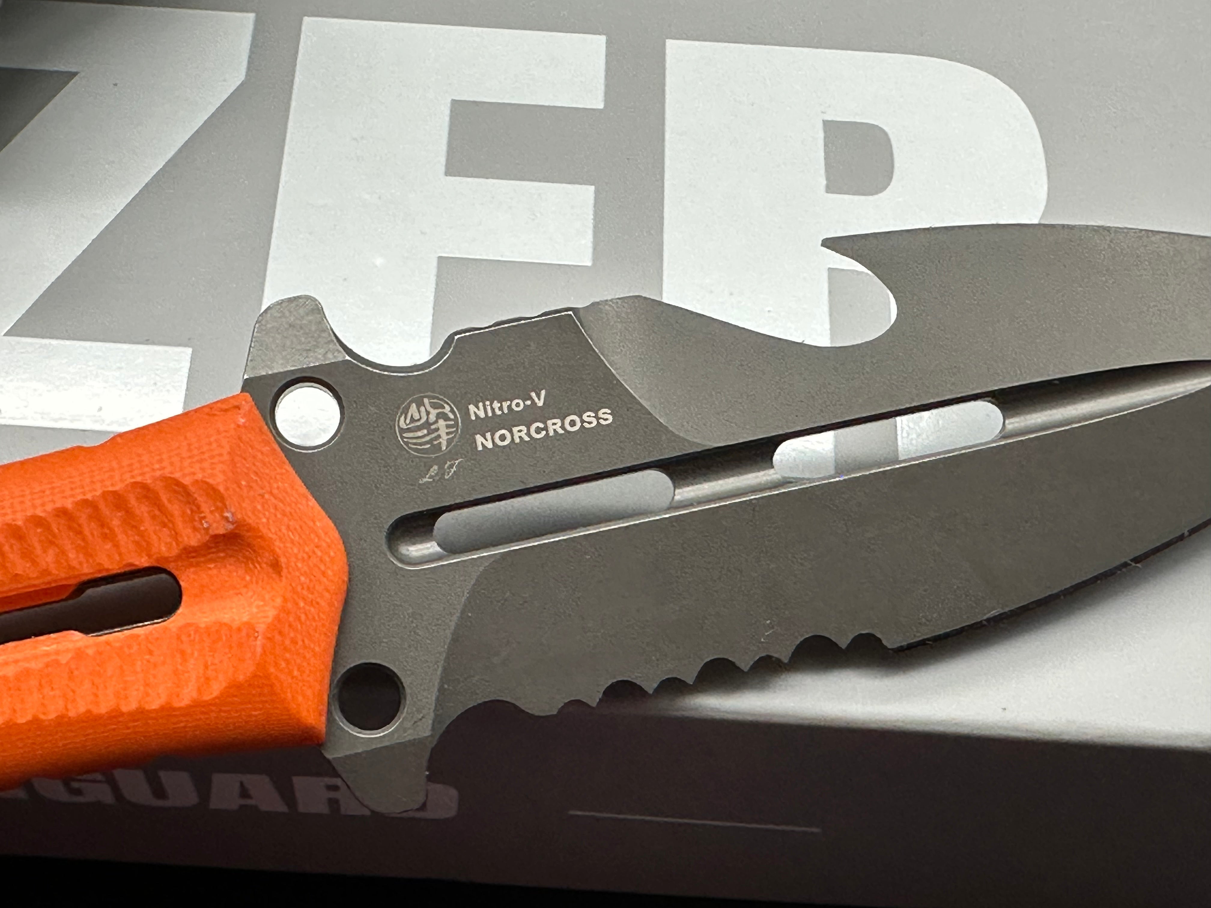 KIZER NORCROSS FIXED BLADE ORANGE G10 HANDLE NITRO-V SPEAR POINT PARTIALLY SERRATED EDGE