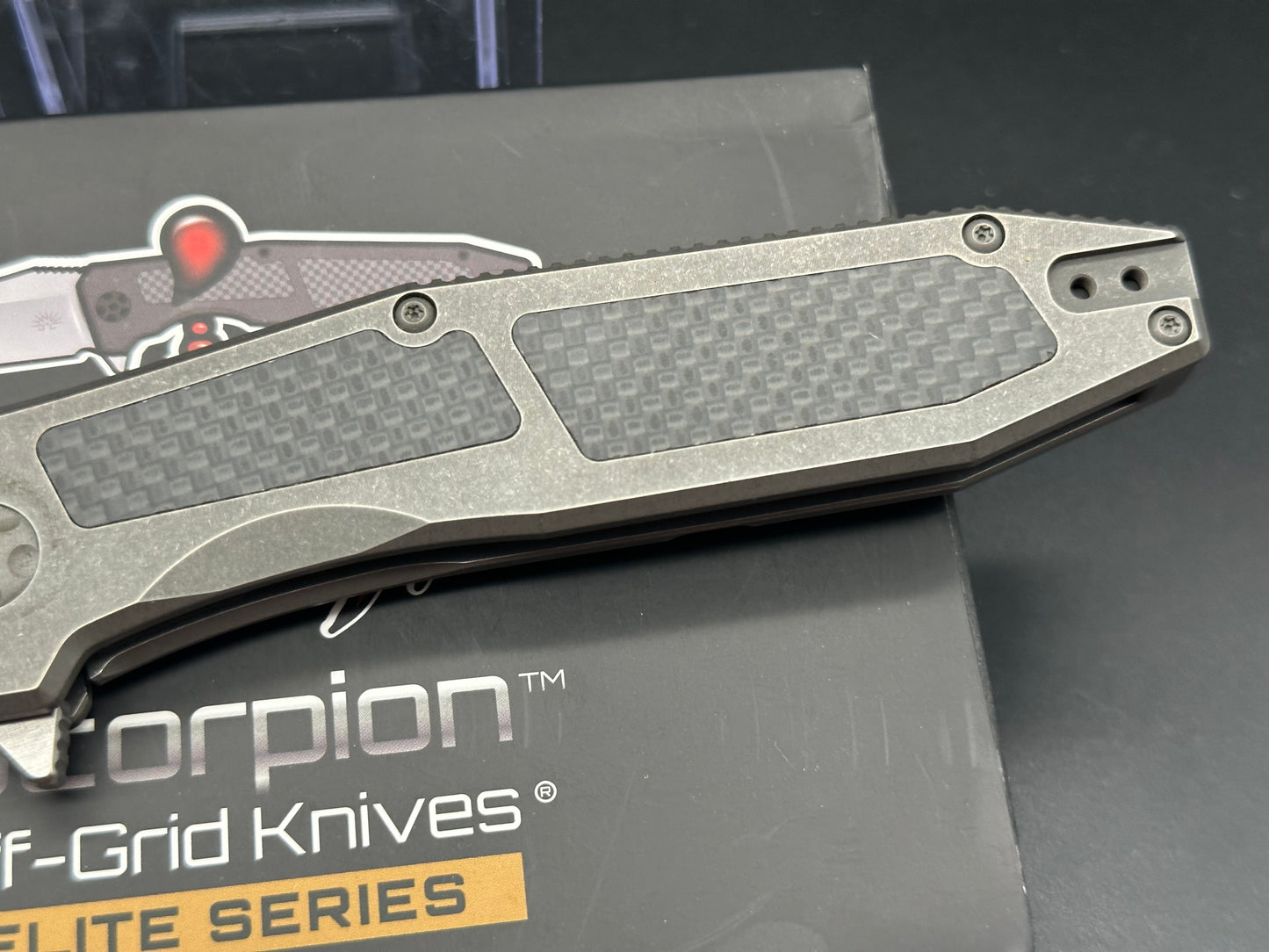 Off Grid Knives Elite Scorpion Gray titanium w/CF inlays S35VN blade