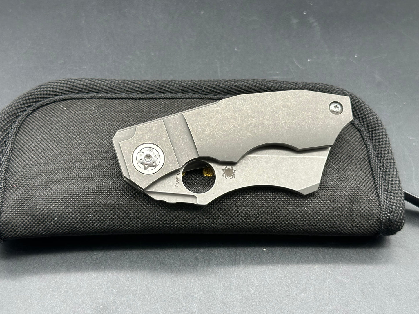 Spyderco Stovepipe Frame Lock Knife Titanium (2.8" Stonewash)