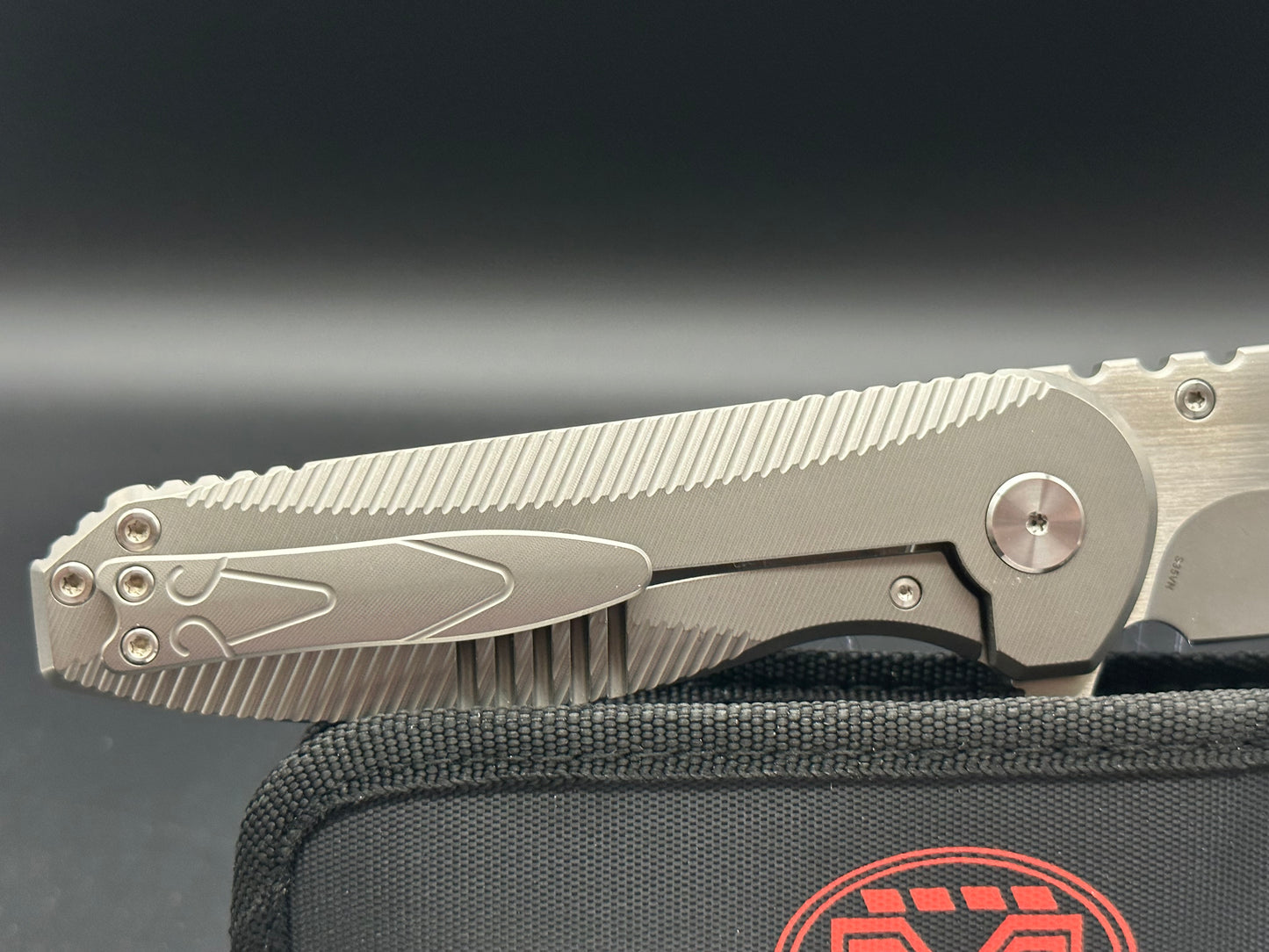 Miguron Preyer titanium handle w/S35VN blade