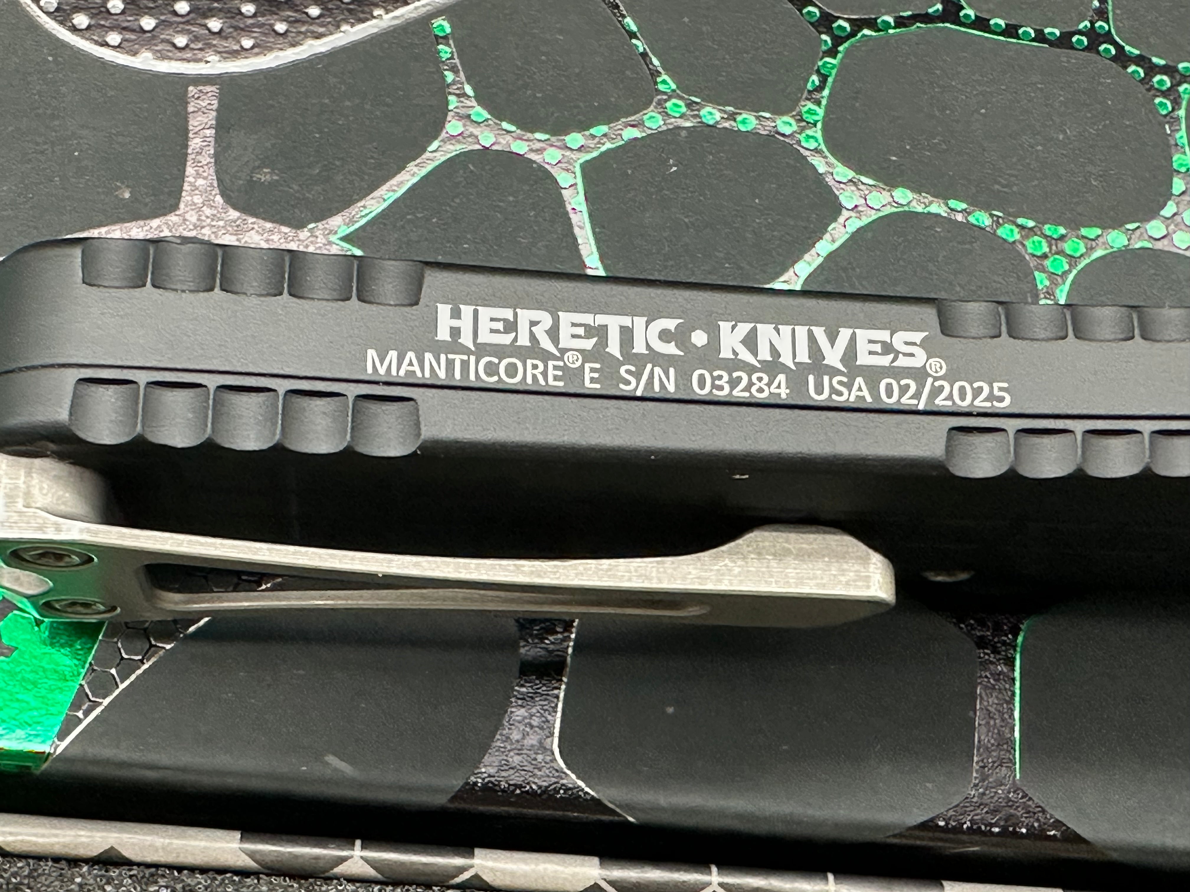 Heretic Knives Manticore E double edge/ battle worn / grenade grip