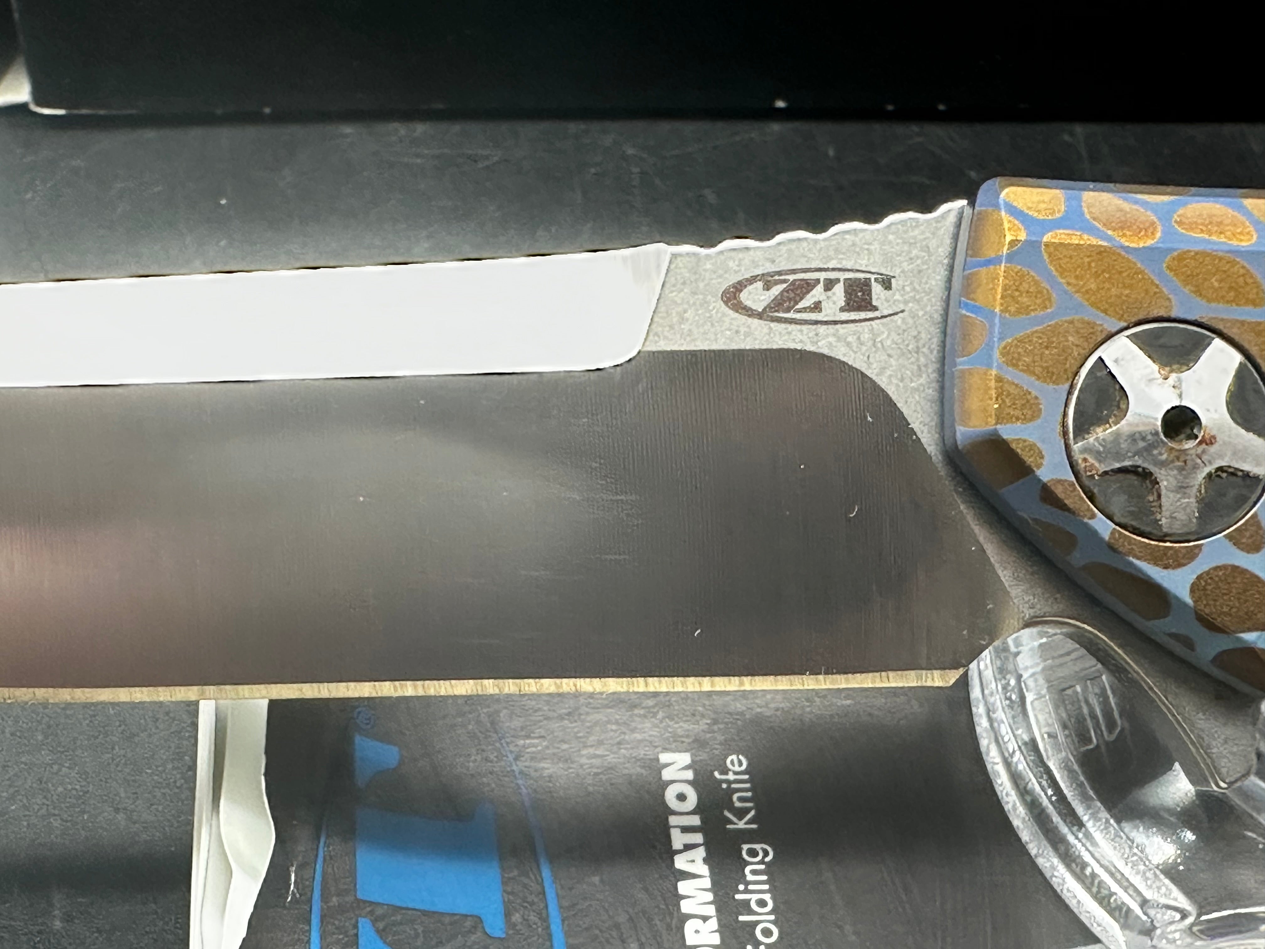 Zero Tolerance Sinkevich 0452CF Flipper Knife (4.1" Satin) ZT