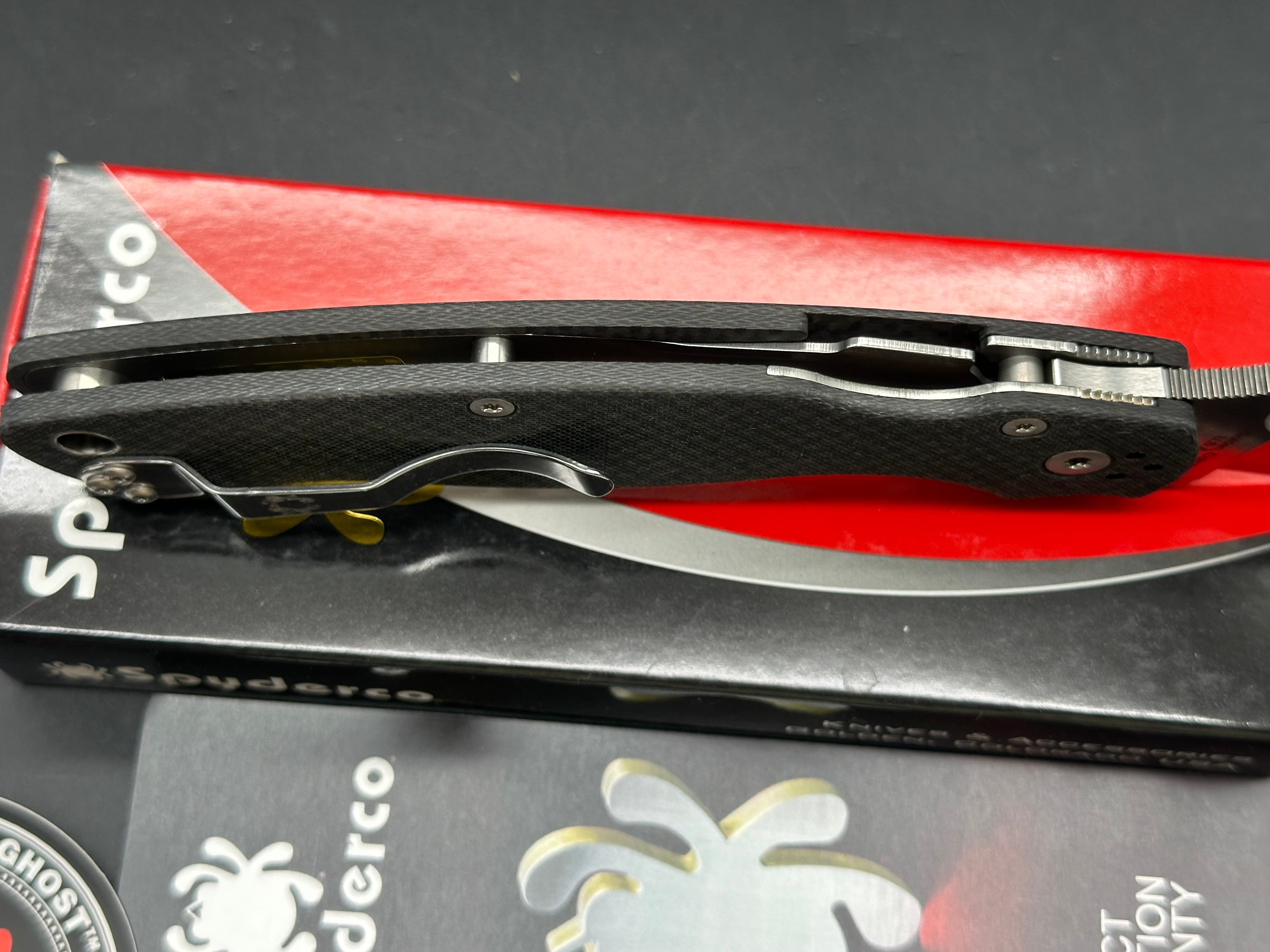 Spyderco Military 2 Compression Lock Knife Black Carbon Fiber (4" Satin S90V)