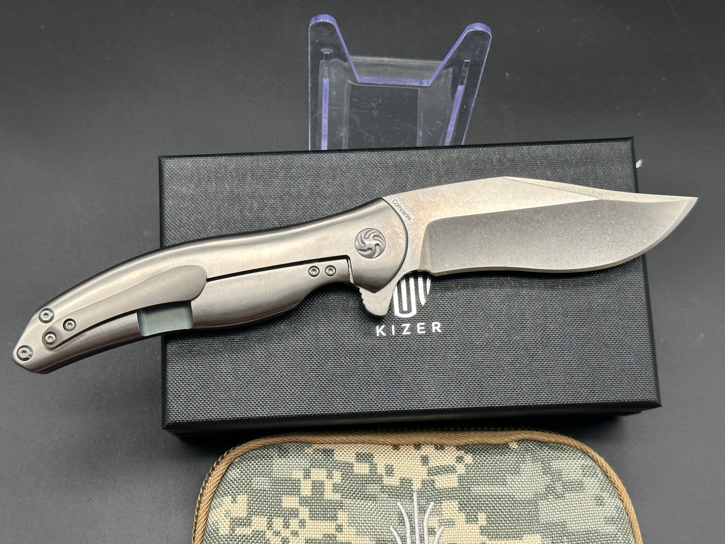 Kizer Compadre Flame Flipper Ki5465A2