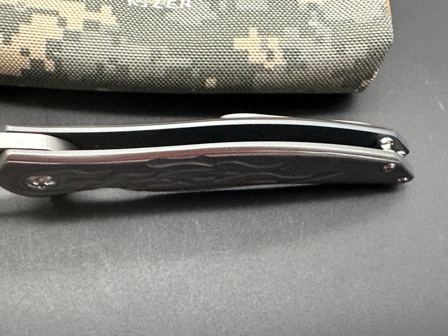 Kizer Compadre Flame Flipper Ki5465A2