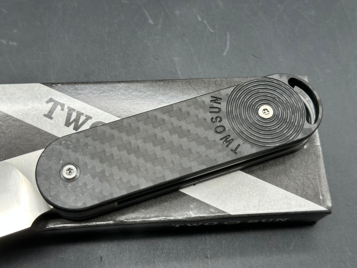 TwoSun TS362-M390-CF FOLDING KNIFE BLACK CARBON FIBER HANDLE M390