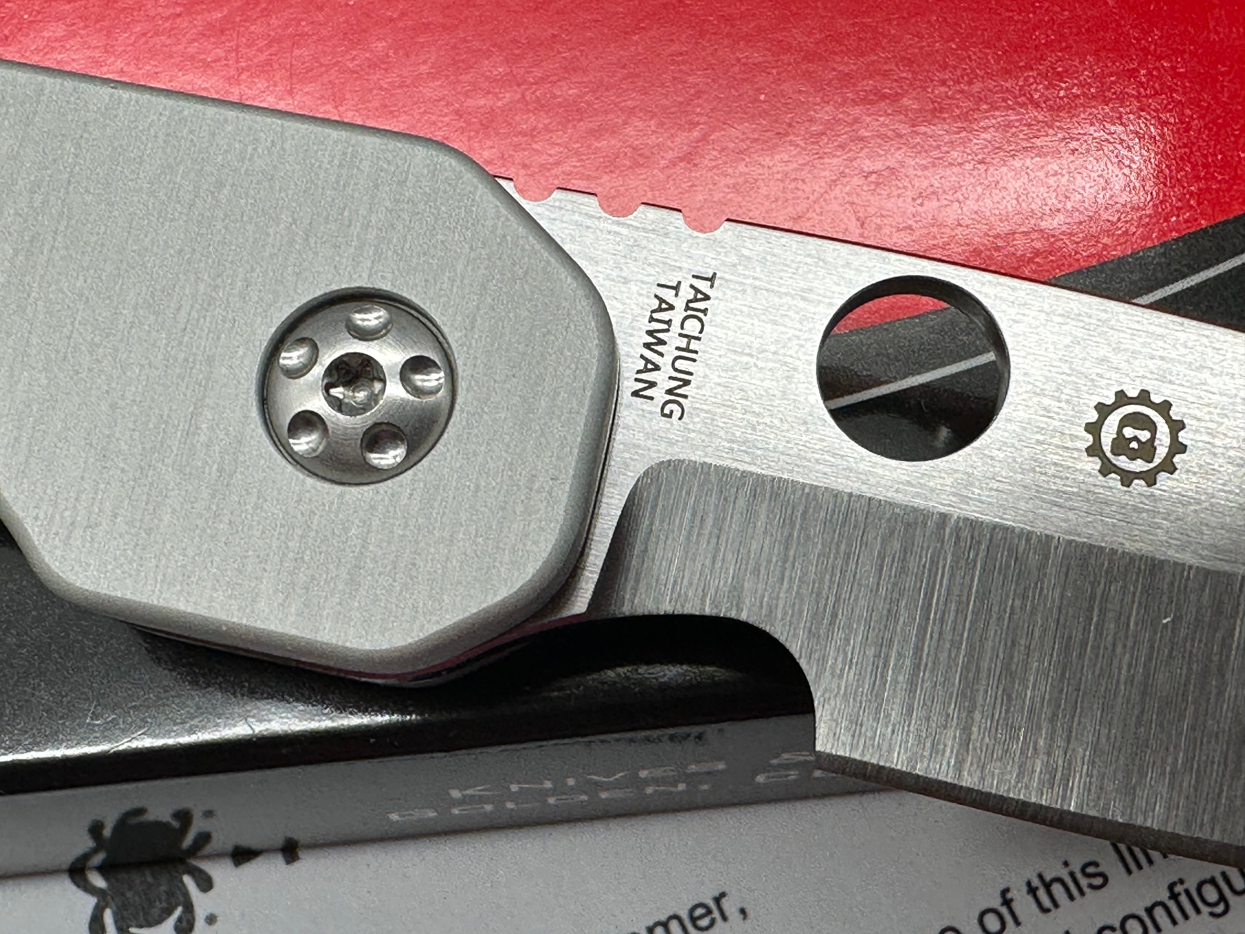 Spyderco Smock-Distributor Limited Edition 3.45" CPM CruWear Satin Blade with Blasted Anodized Aluminum Scales