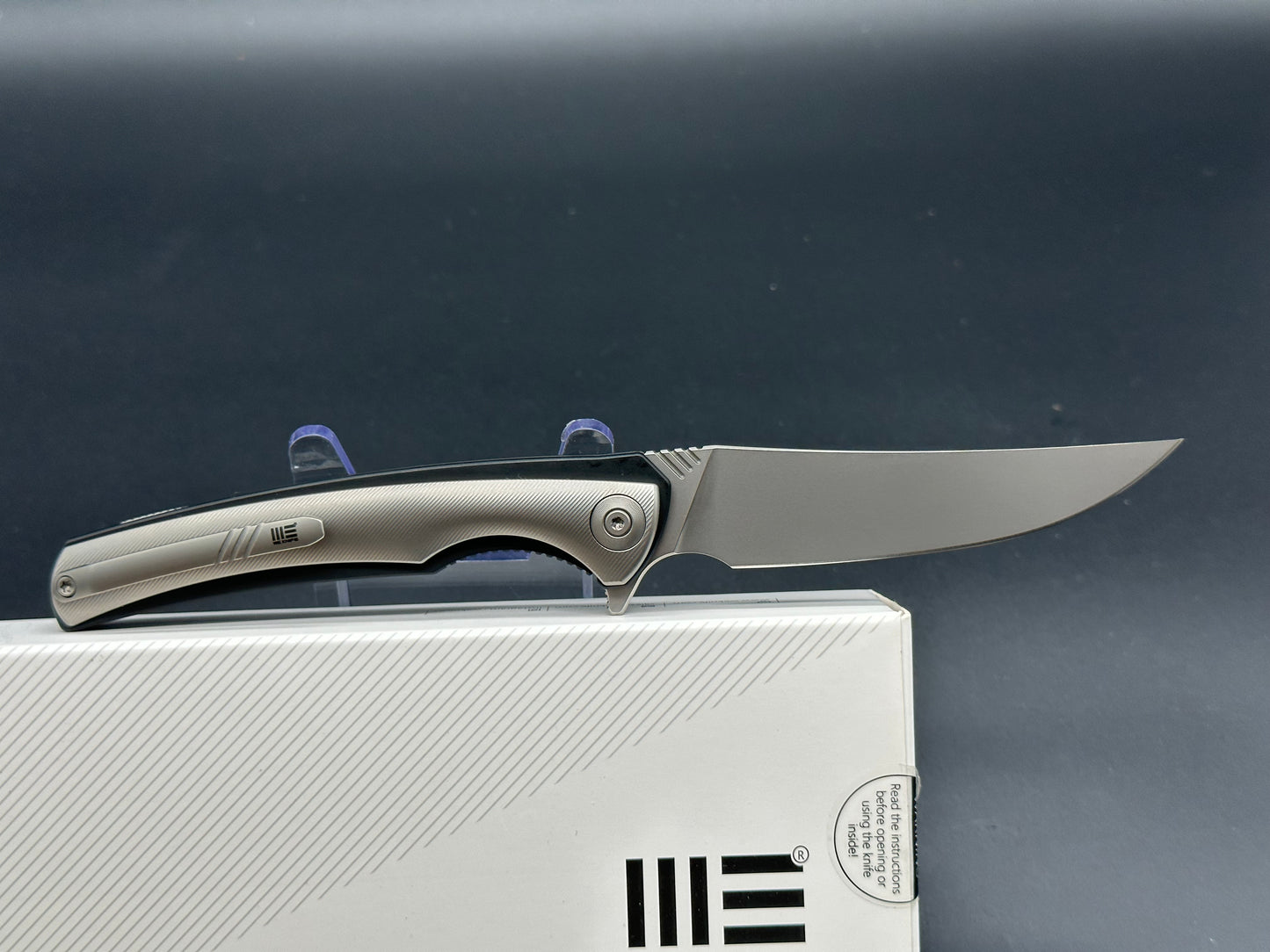 We Knives 704E