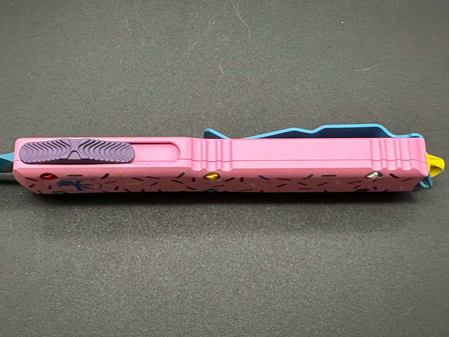 Microtech Exclusive Dessert Warrior Ultratech D/E OTF Donut Pink