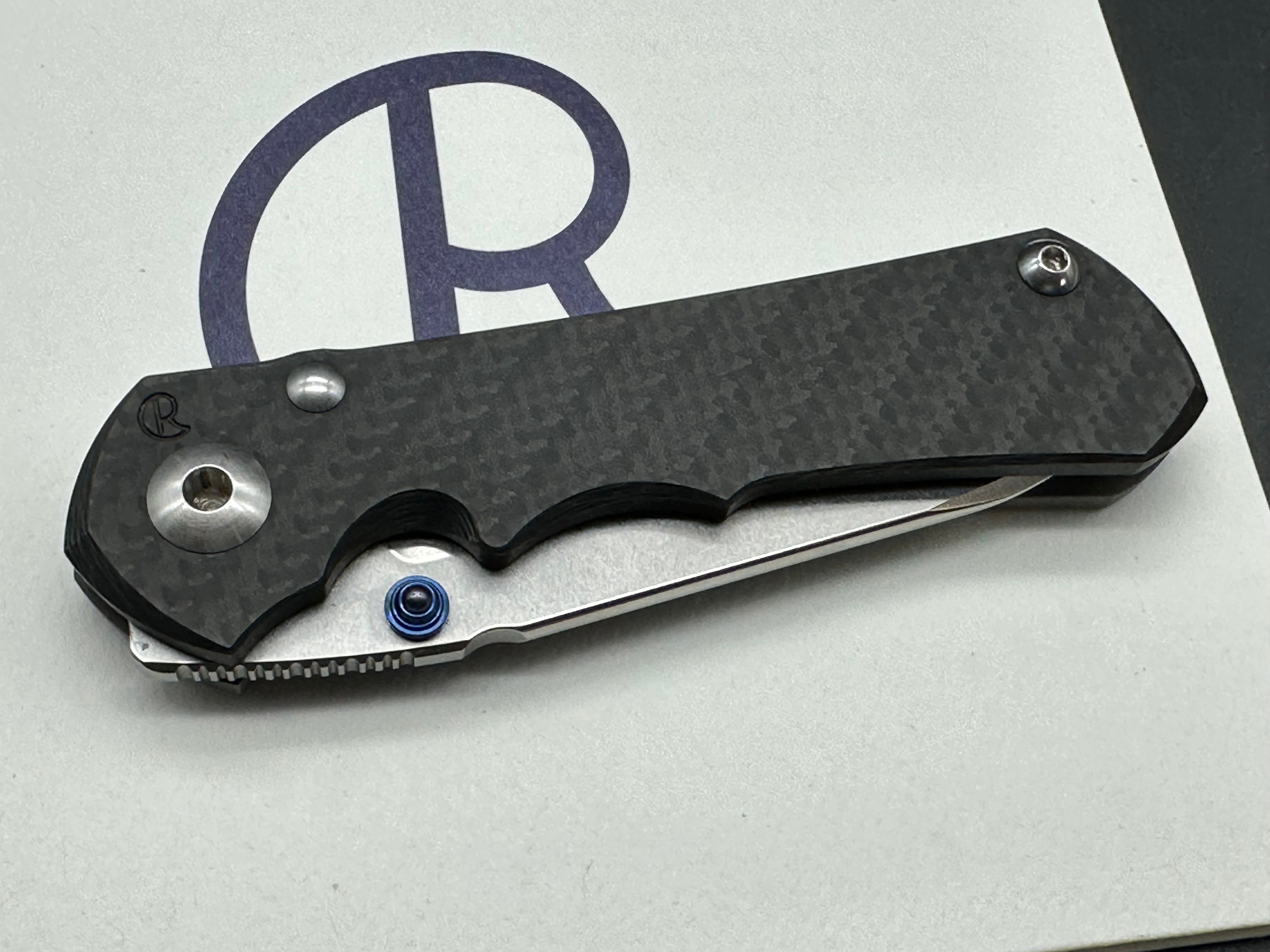 Chris Reeve Knives Small Inkosi Insingo in S35VN Carbon Fiber scale, KnifeArt.com exclusive, like new