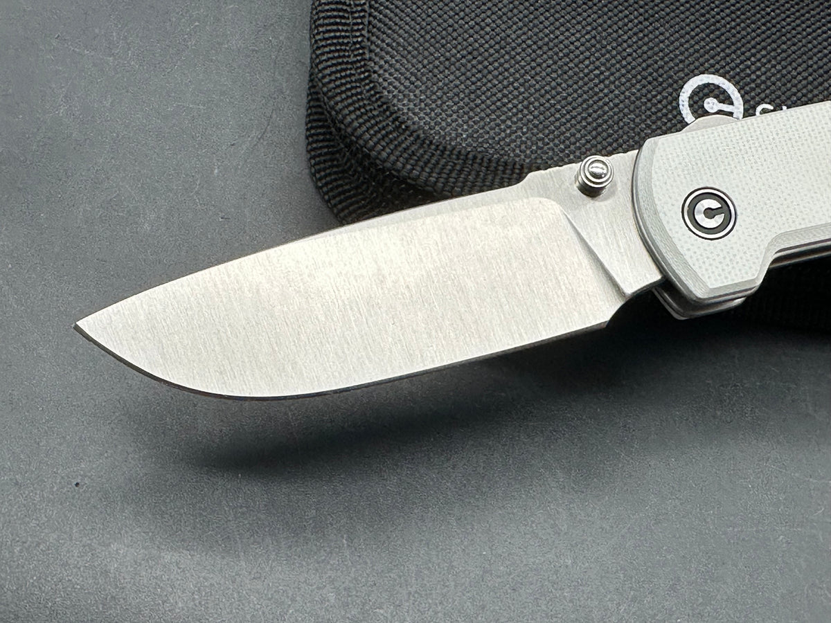 CIVIVI ZYGON WHITE/BLACK G-10 HANDLE NITRO-V PLAIN EDGE SATIN FINISH