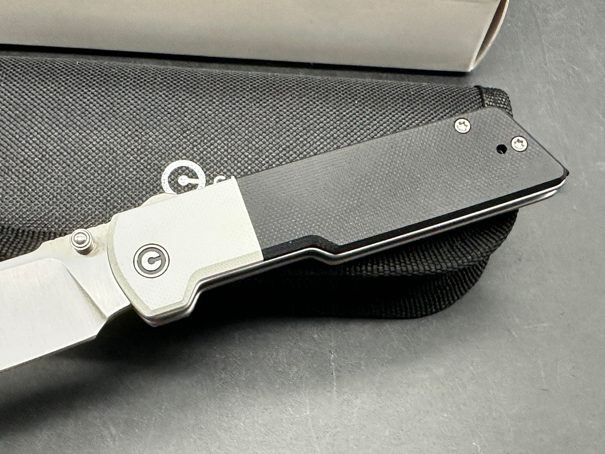 CIVIVI ZYGON WHITE/BLACK G-10 HANDLE NITRO-V PLAIN EDGE SATIN FINISH