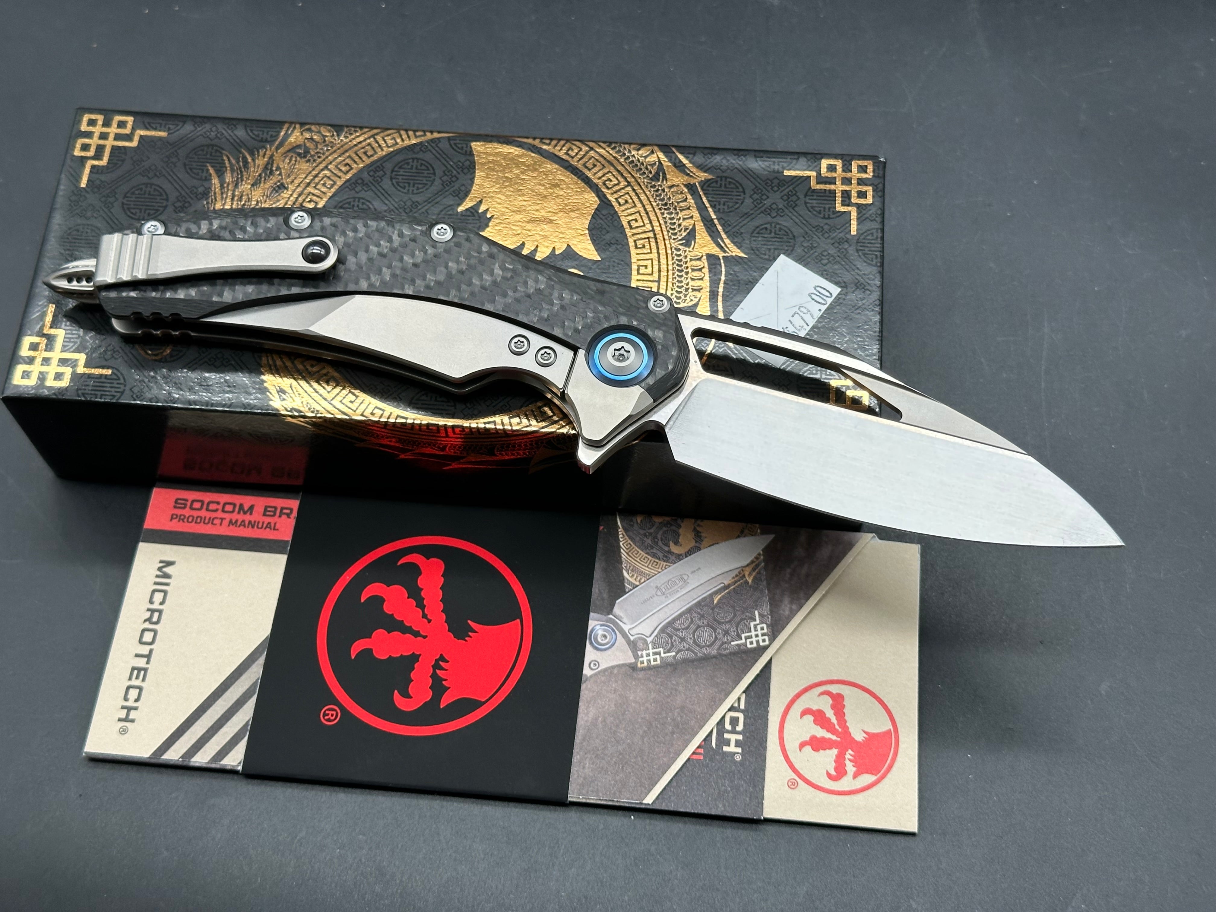 Microtech 165C-4CFTI Matrix - Carbon Fiber & Titanium - Blue Pivot Collar - Hand Rubbed Satin Blade