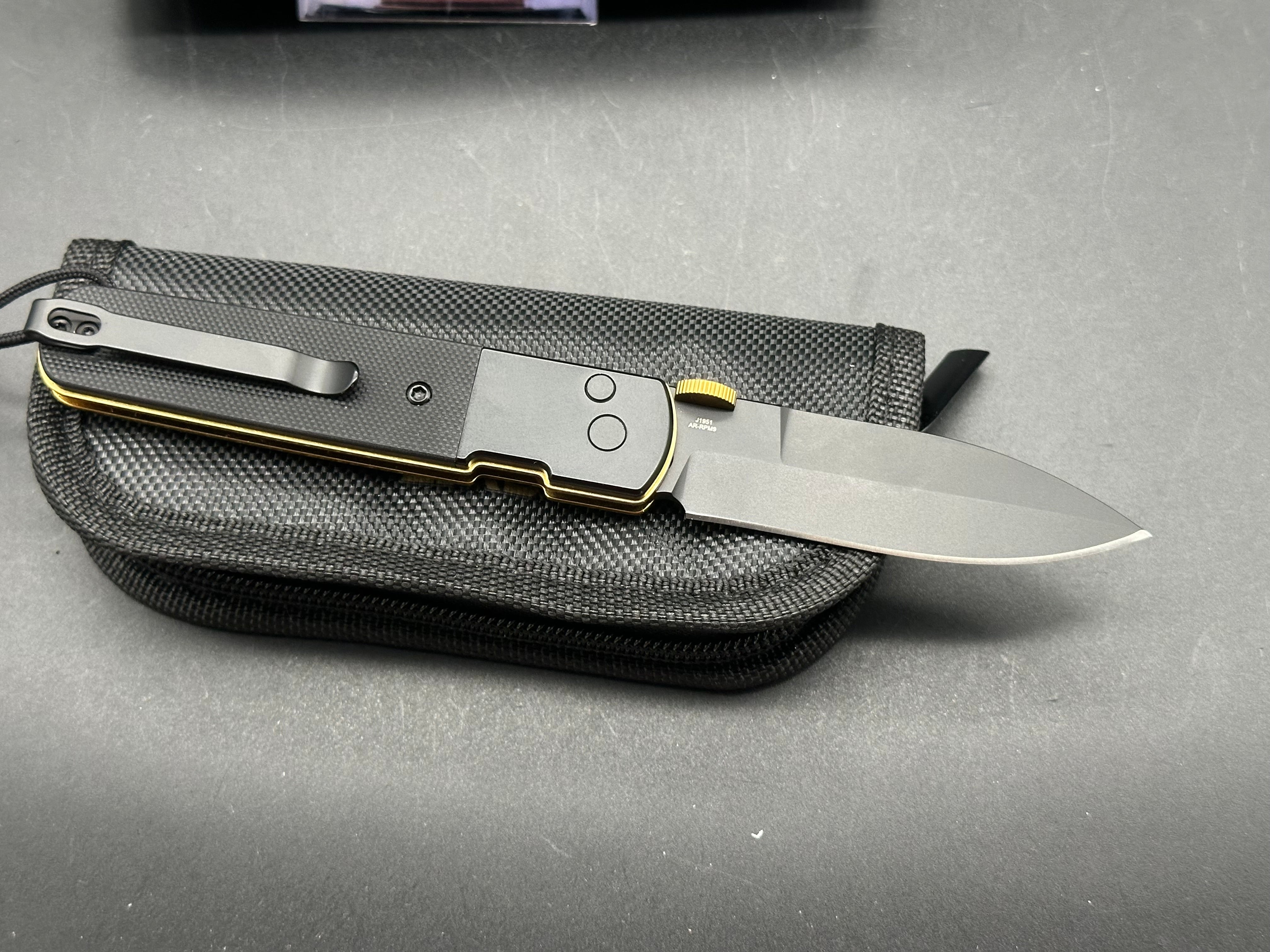 CJRB LOCUST BLACK PVD/G10 HANDLE AR-RPM9 SPEAR POINT
