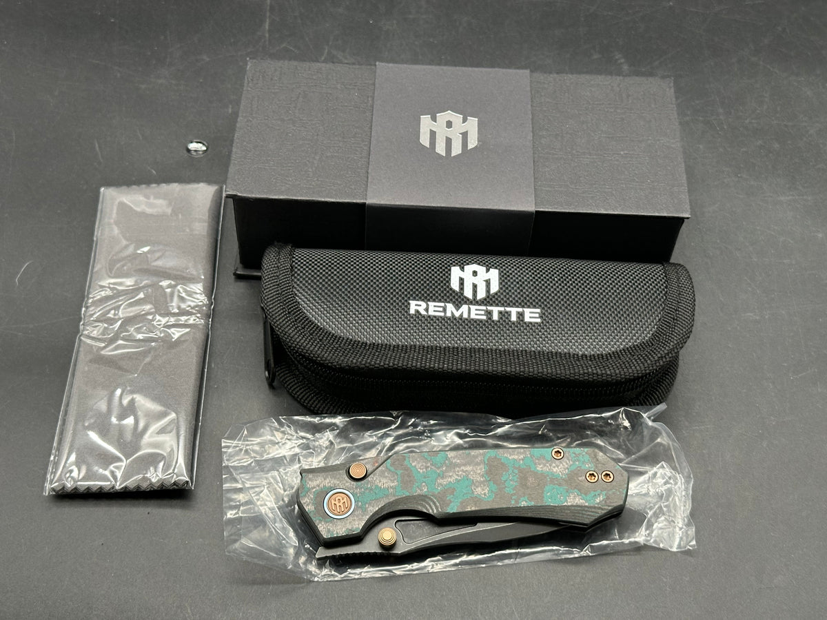 Remette Rhino Bladerunner Outpost/WhatNot Exclusive Ship wreck Camo-Carbon