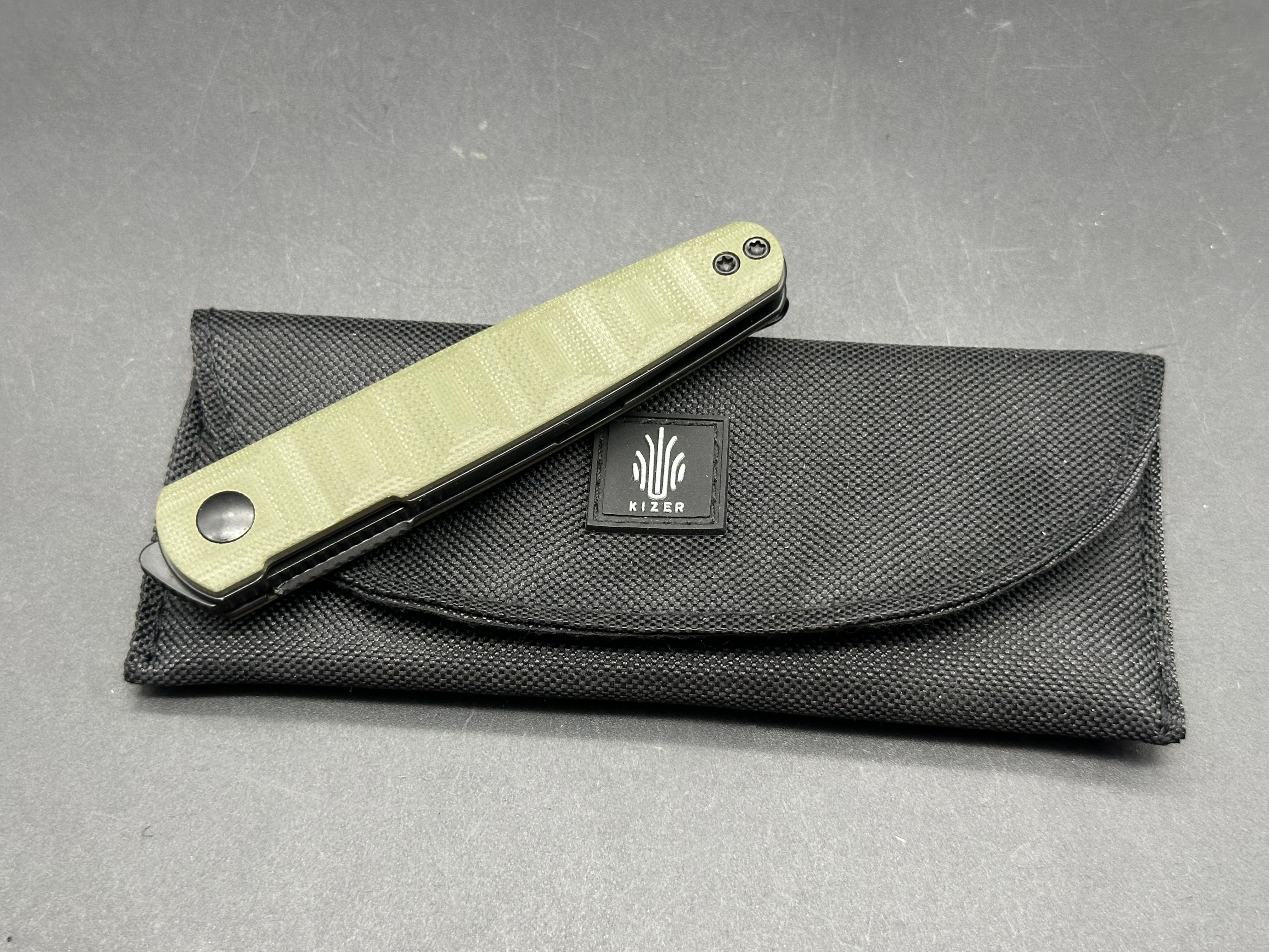 KIZER BAMBOO OLIVE GREEN G10 HANDLE NITRO-V PLAIN EDGE