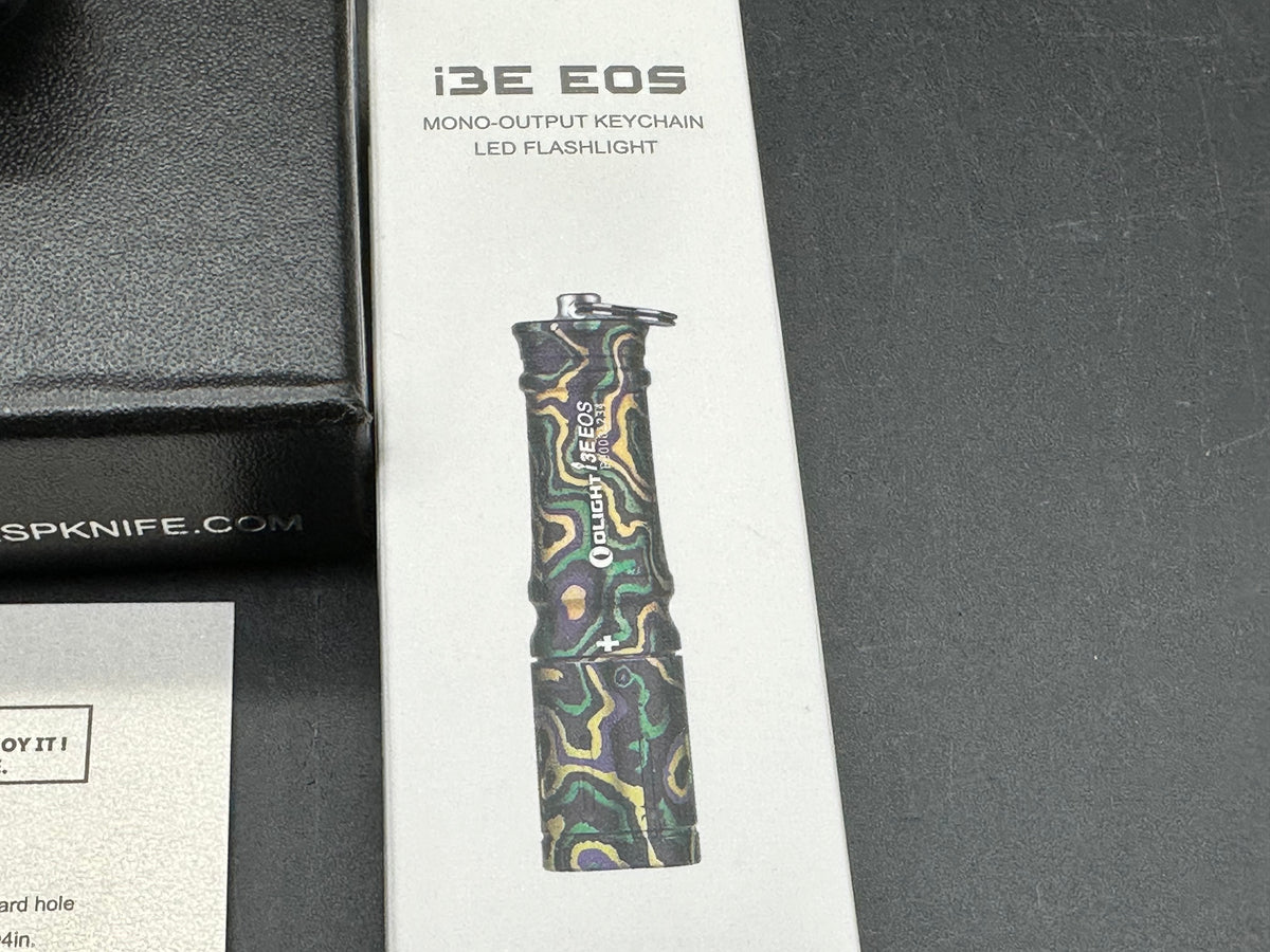 QSP Ferrett What Not Exclusive Mardi Gras  Nitro V blade & Matching 13E Olight