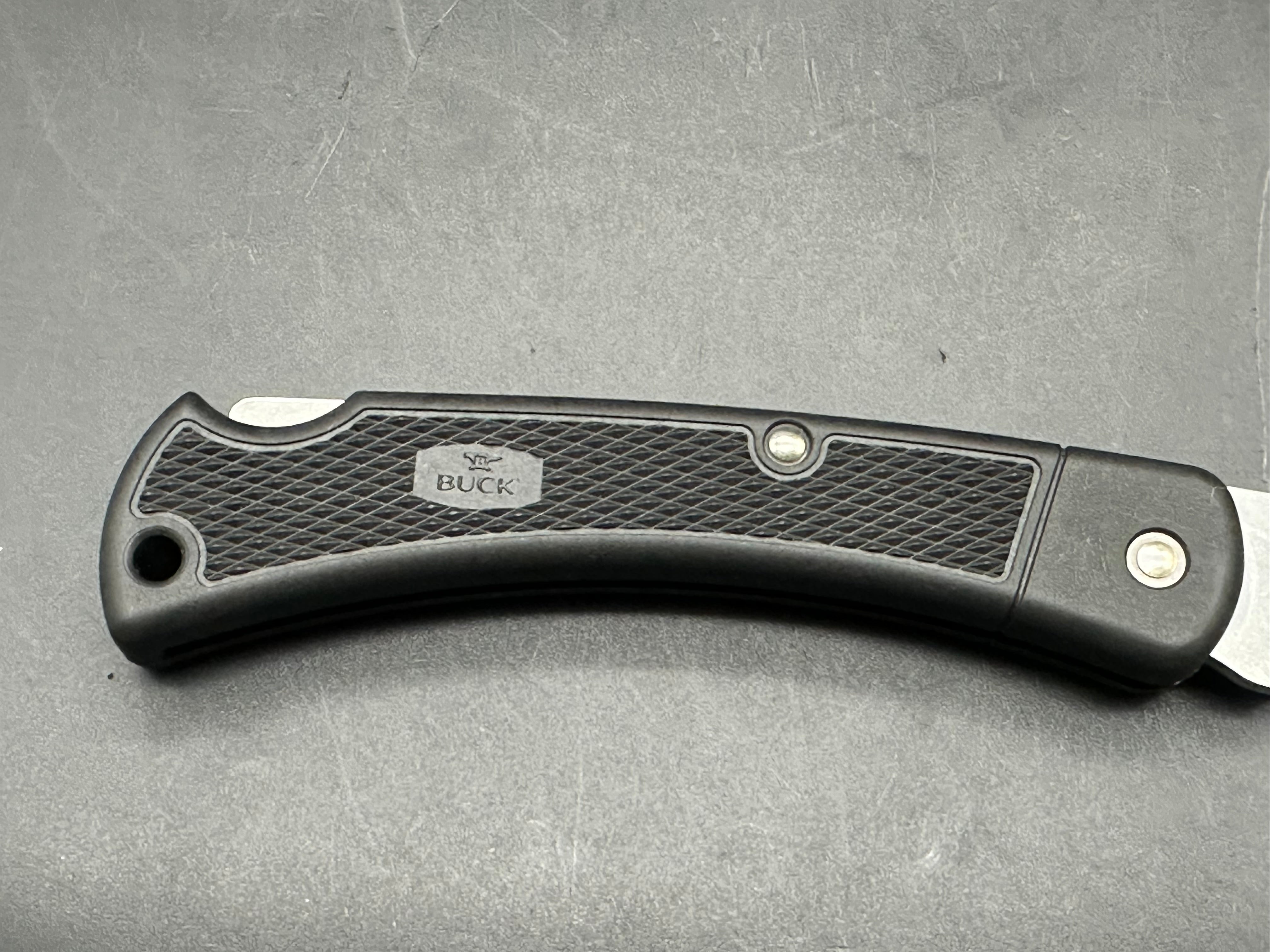 Buck Knives Combo 110 Drop point in 420HC with leather sheath / 110 LT in 420HC