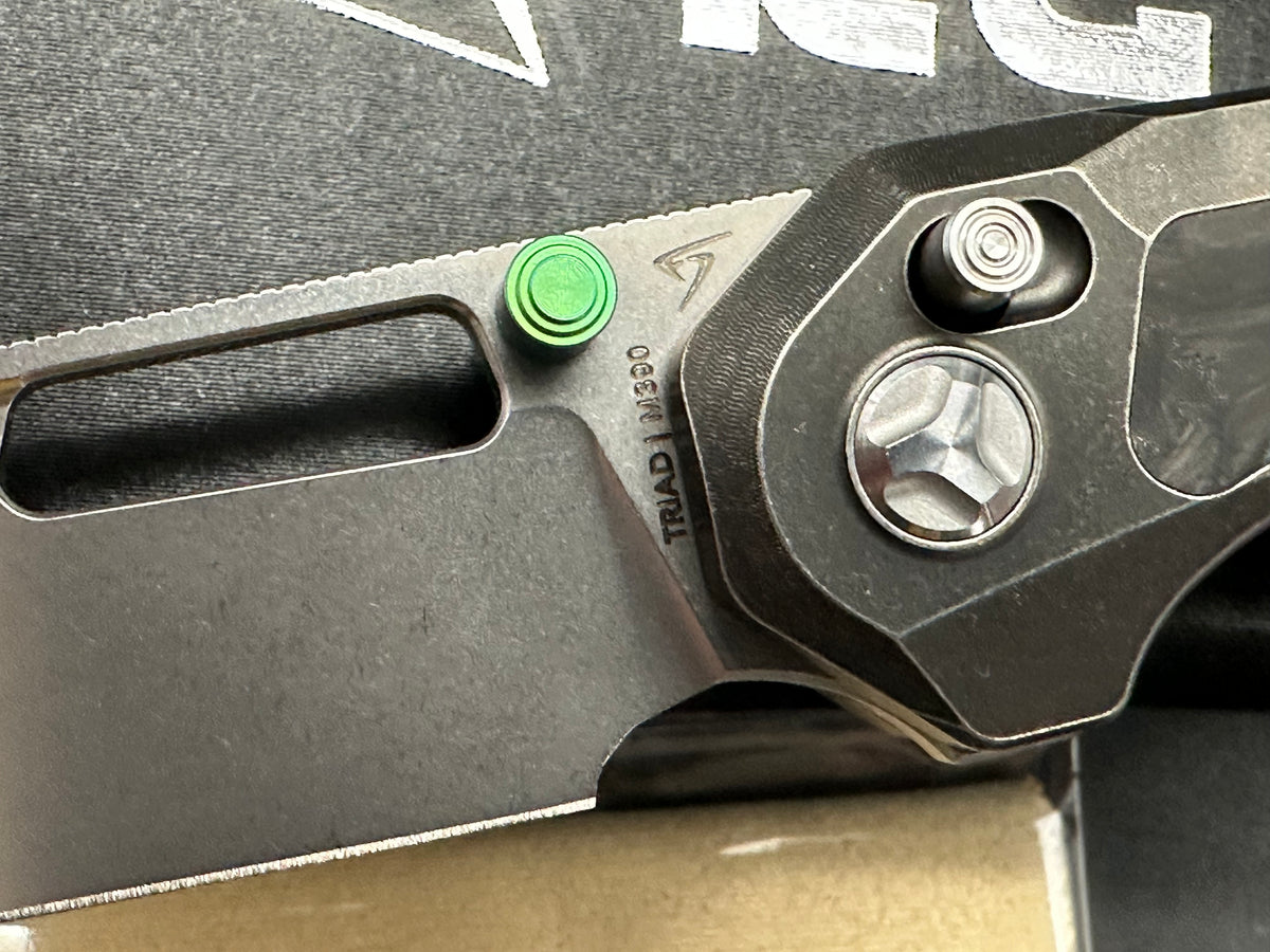 KETO KK-TRIAD TC Titanian Carbon Fiber Inlays RGB M390 Tanto stonewash