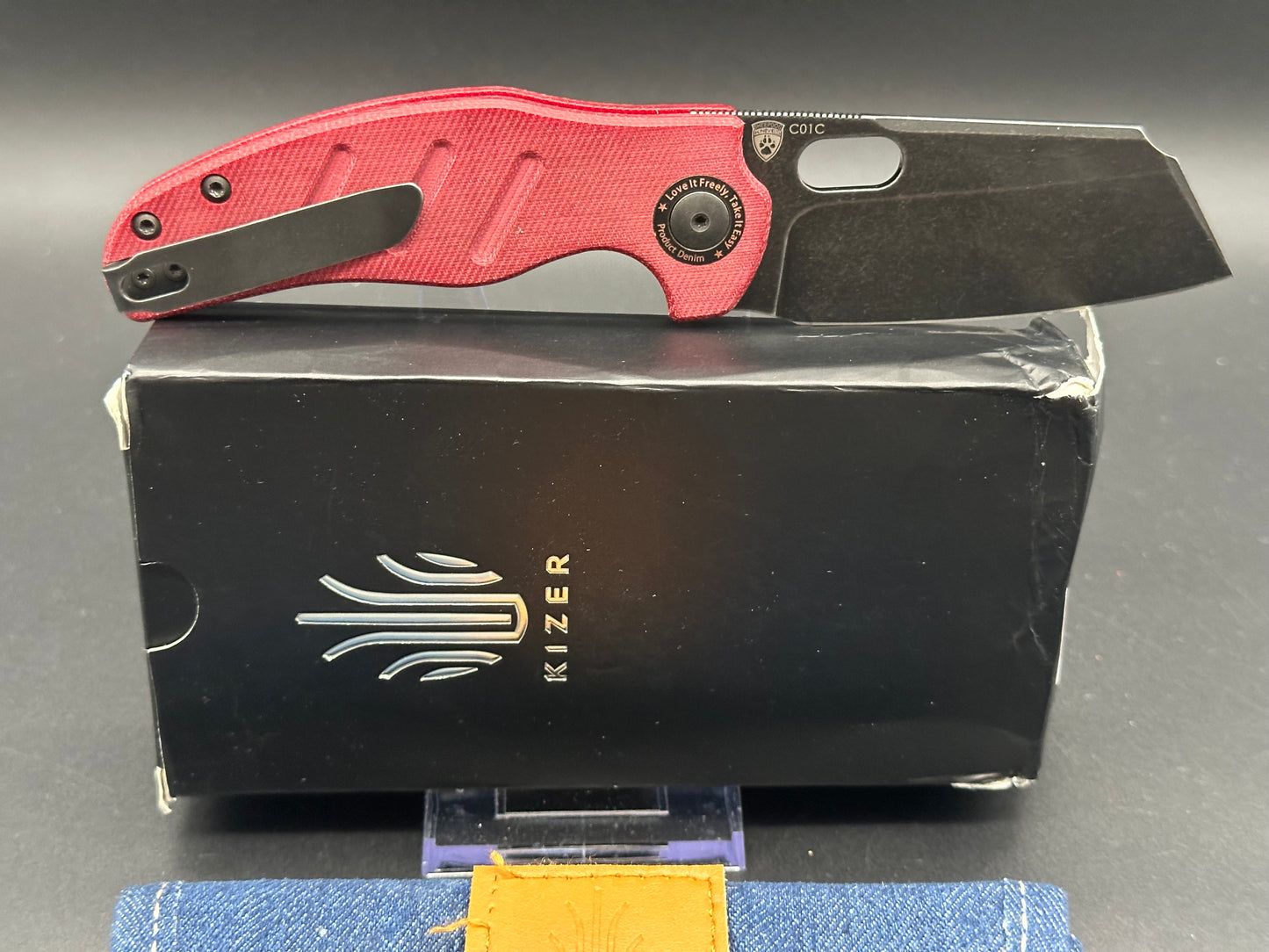 Kizer C01C Sheepdog Liner Lock Knife Red Denim Micarta (3.29" Black SW)