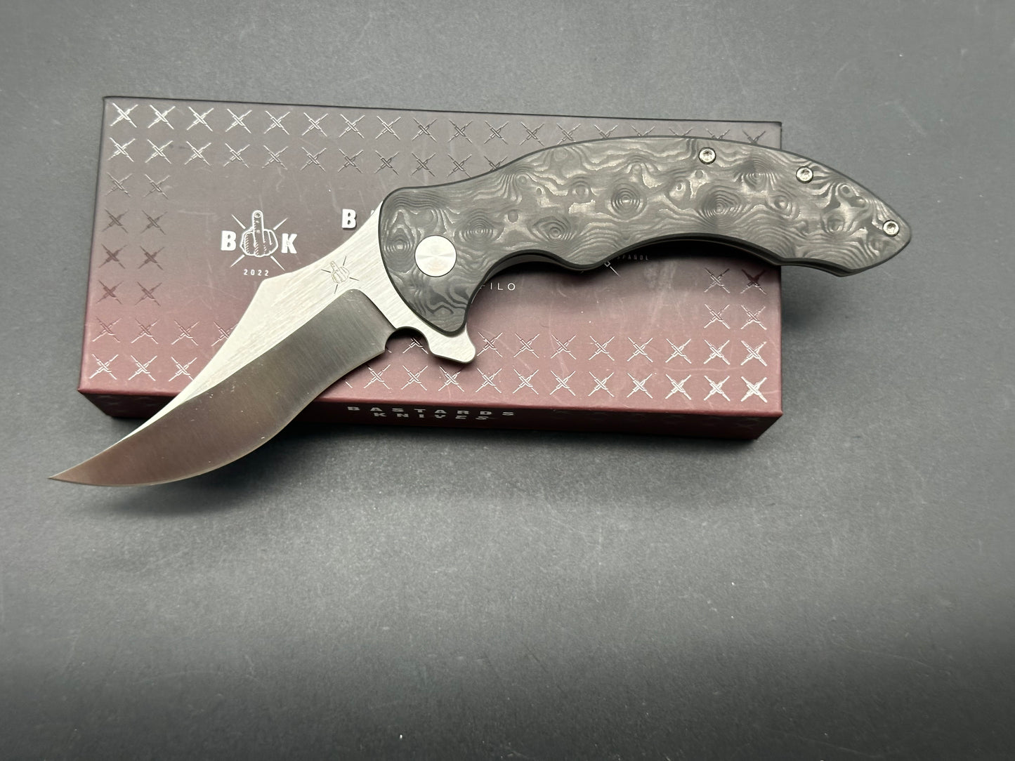 Bastard Knives BAAL titanium frame/CF scale w/N690 blade