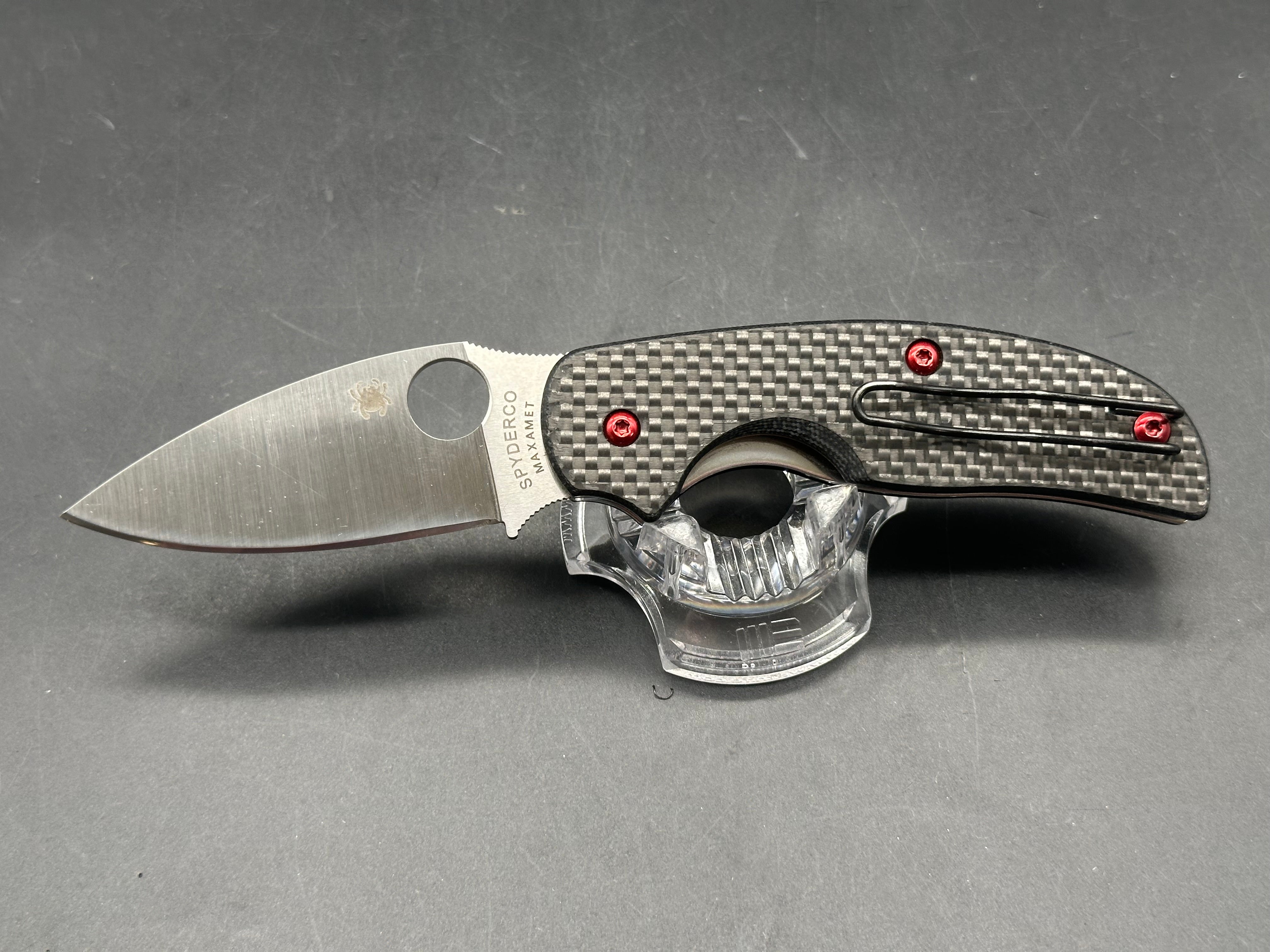 Spyderco Sage 5 Custom Swap, Carbon Fiber scales with red hardware and Maxamet blade