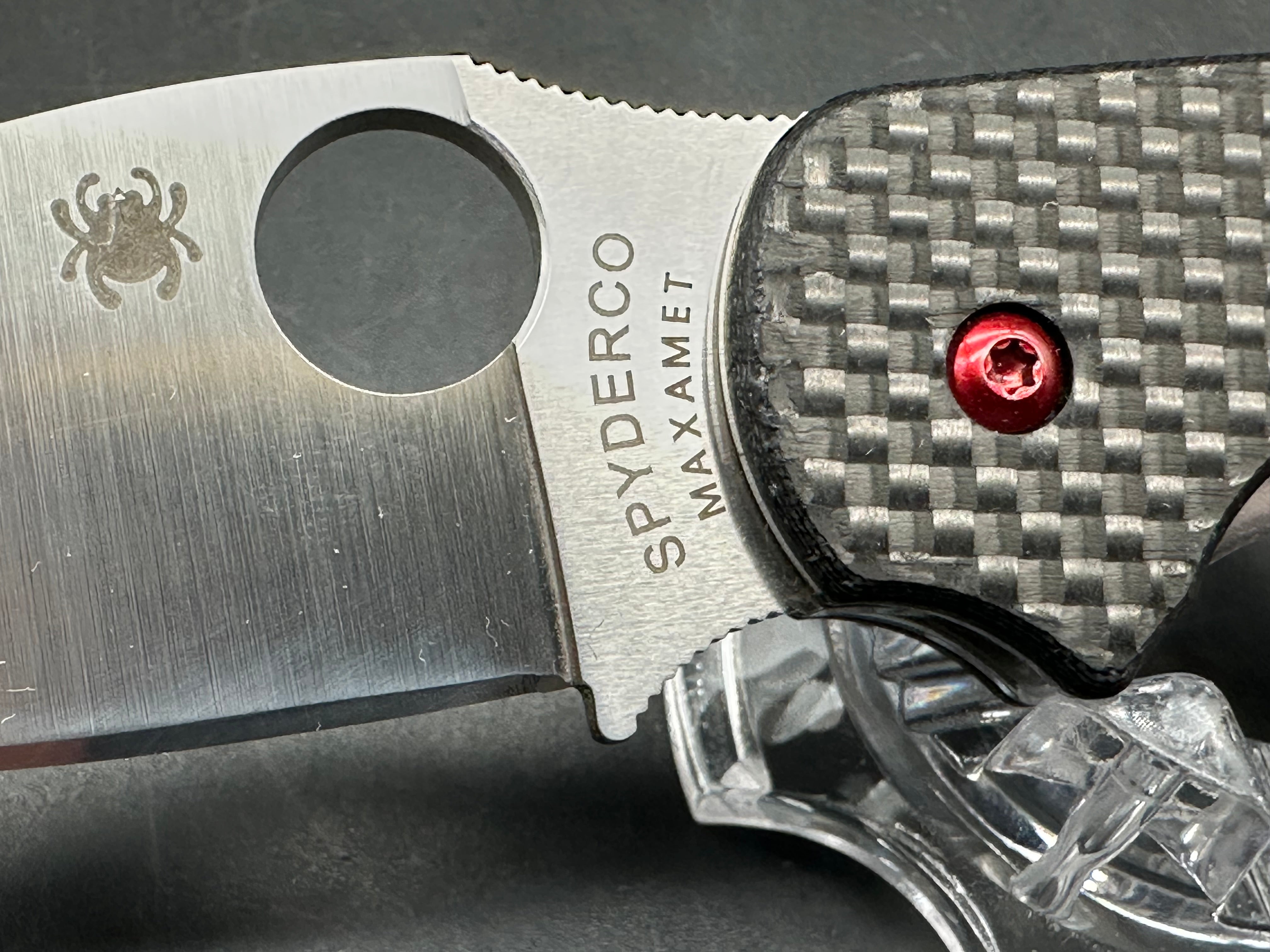 Spyderco Sage 5 Custom Swap, Carbon Fiber scales with red hardware and Maxamet blade