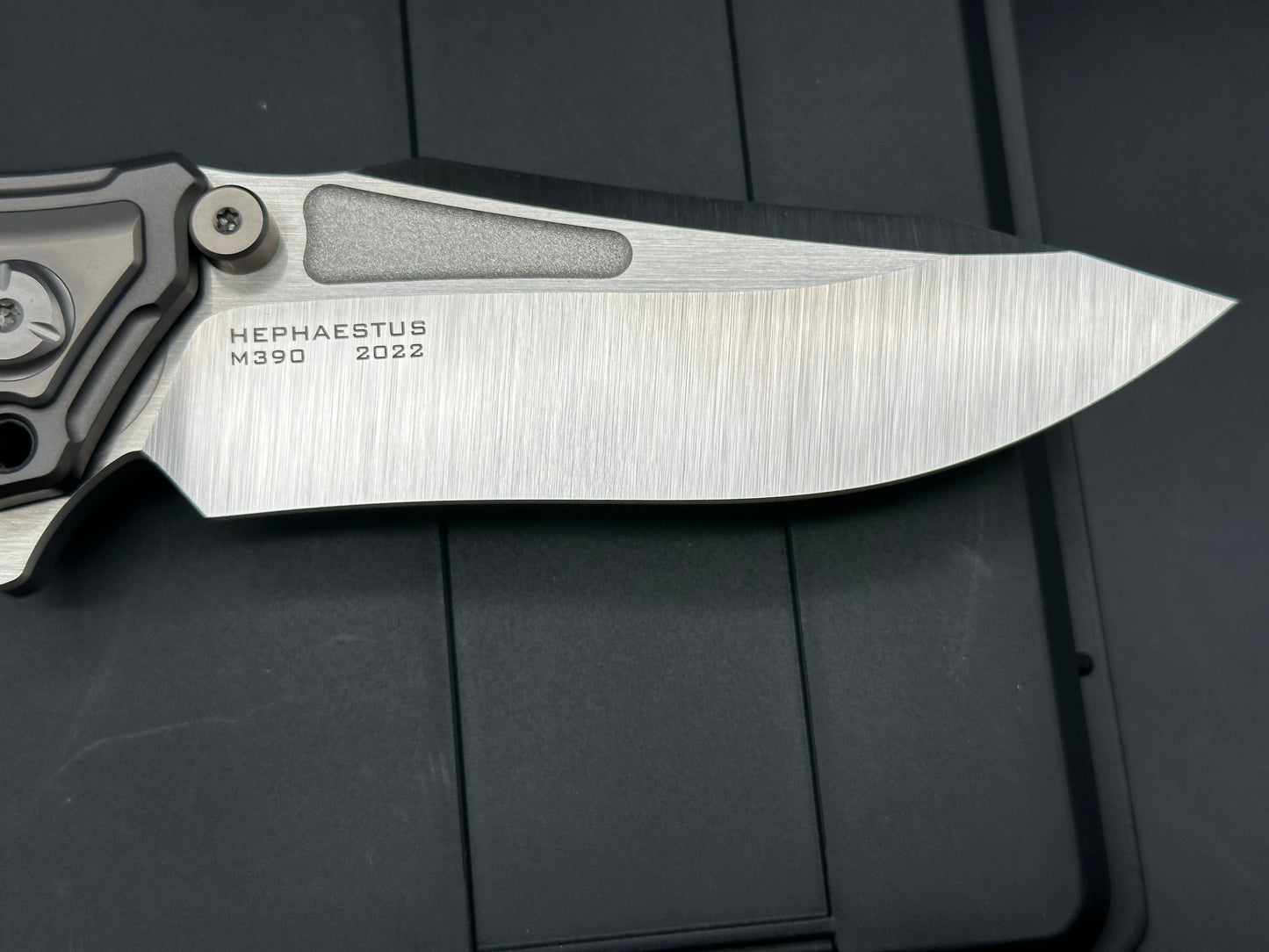 Maxace Hephaestus Frame Lock Knife Gray Titanium (4" Satin)